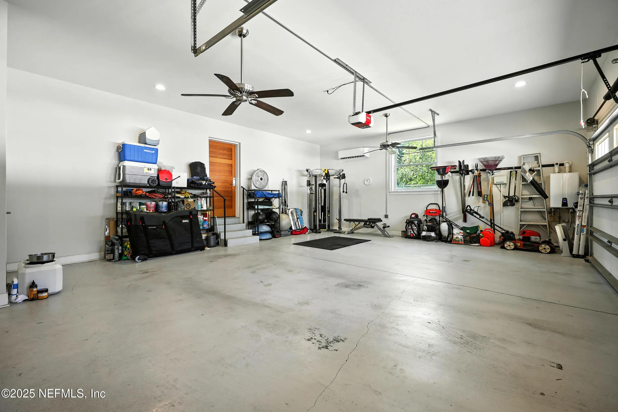 Jacksonville, Florida 32207, United States, 4 Bedrooms Bedrooms, ,3 BathroomsBathrooms,Residential,Active,221038