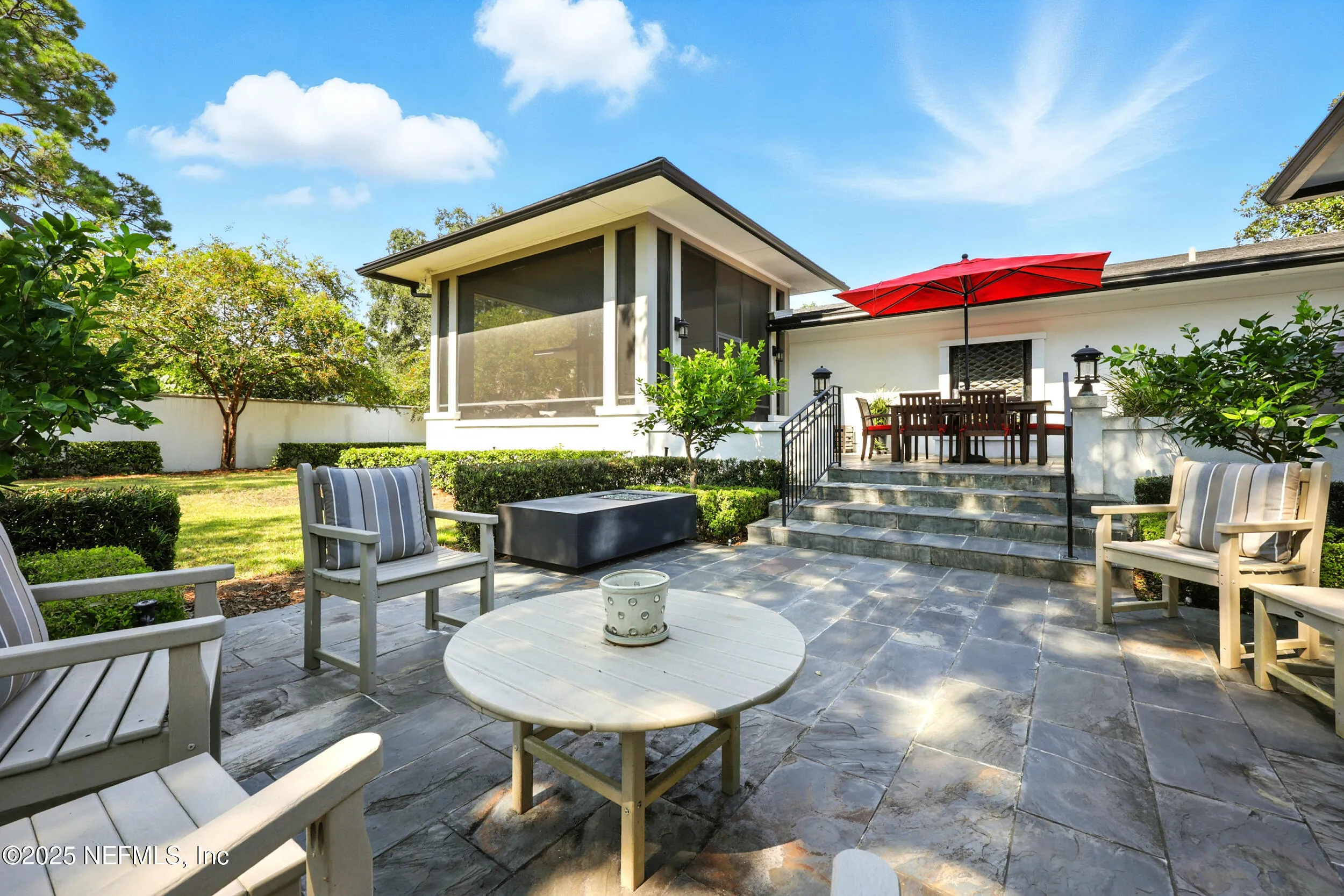 Jacksonville, Florida 32207, United States, 4 Bedrooms Bedrooms, ,3 BathroomsBathrooms,Residential,Active,221038