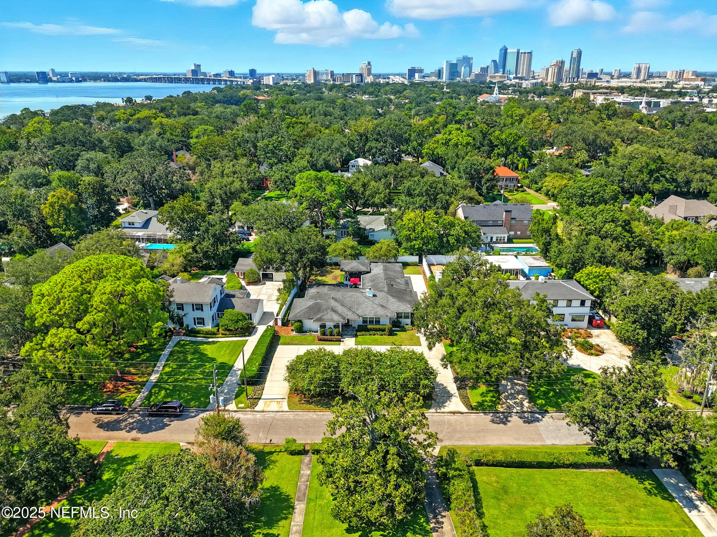 Jacksonville, Florida 32207, United States, 4 Bedrooms Bedrooms, ,3 BathroomsBathrooms,Residential,Active,221038