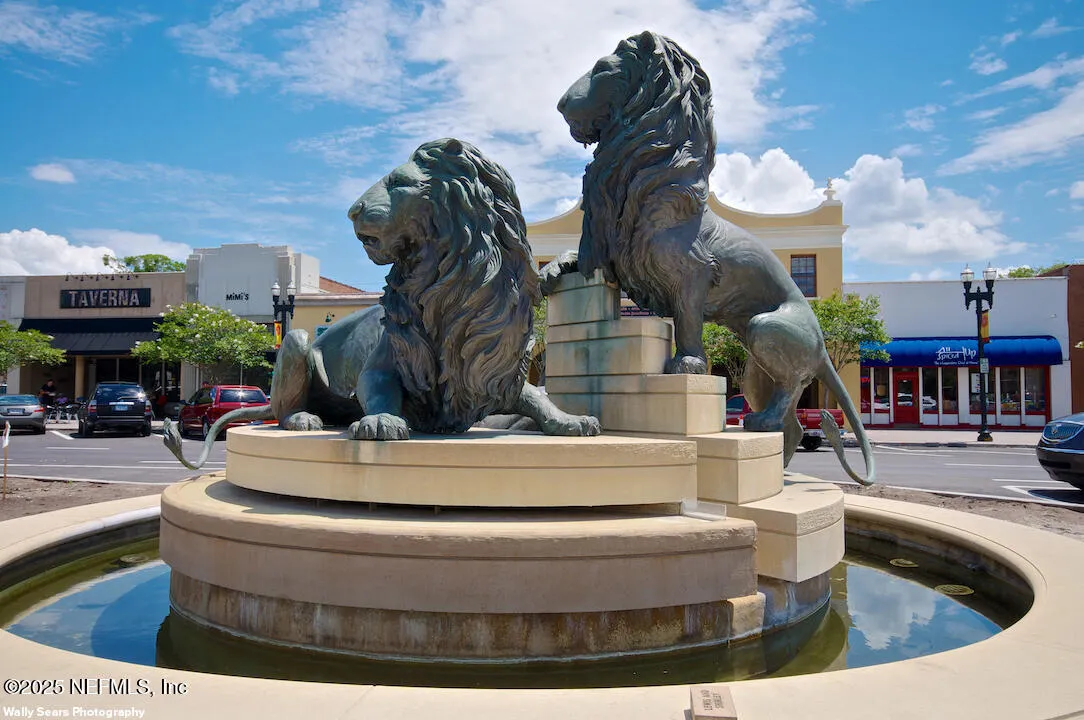 Jacksonville, Florida 32207, United States, 4 Bedrooms Bedrooms, ,3 BathroomsBathrooms,Residential,Active,221038