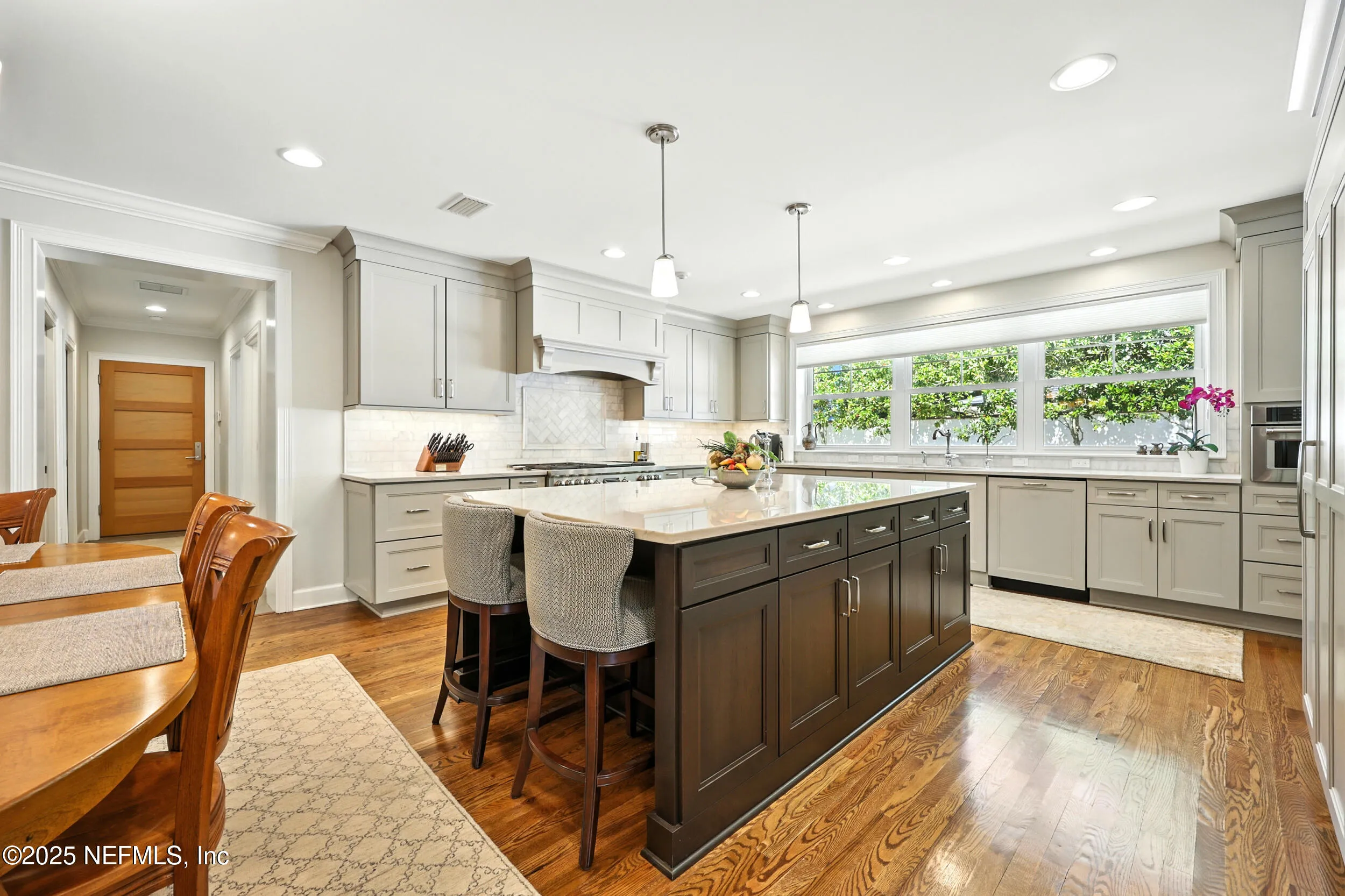 Jacksonville, Florida 32207, United States, 4 Bedrooms Bedrooms, ,3 BathroomsBathrooms,Residential,Active,221038