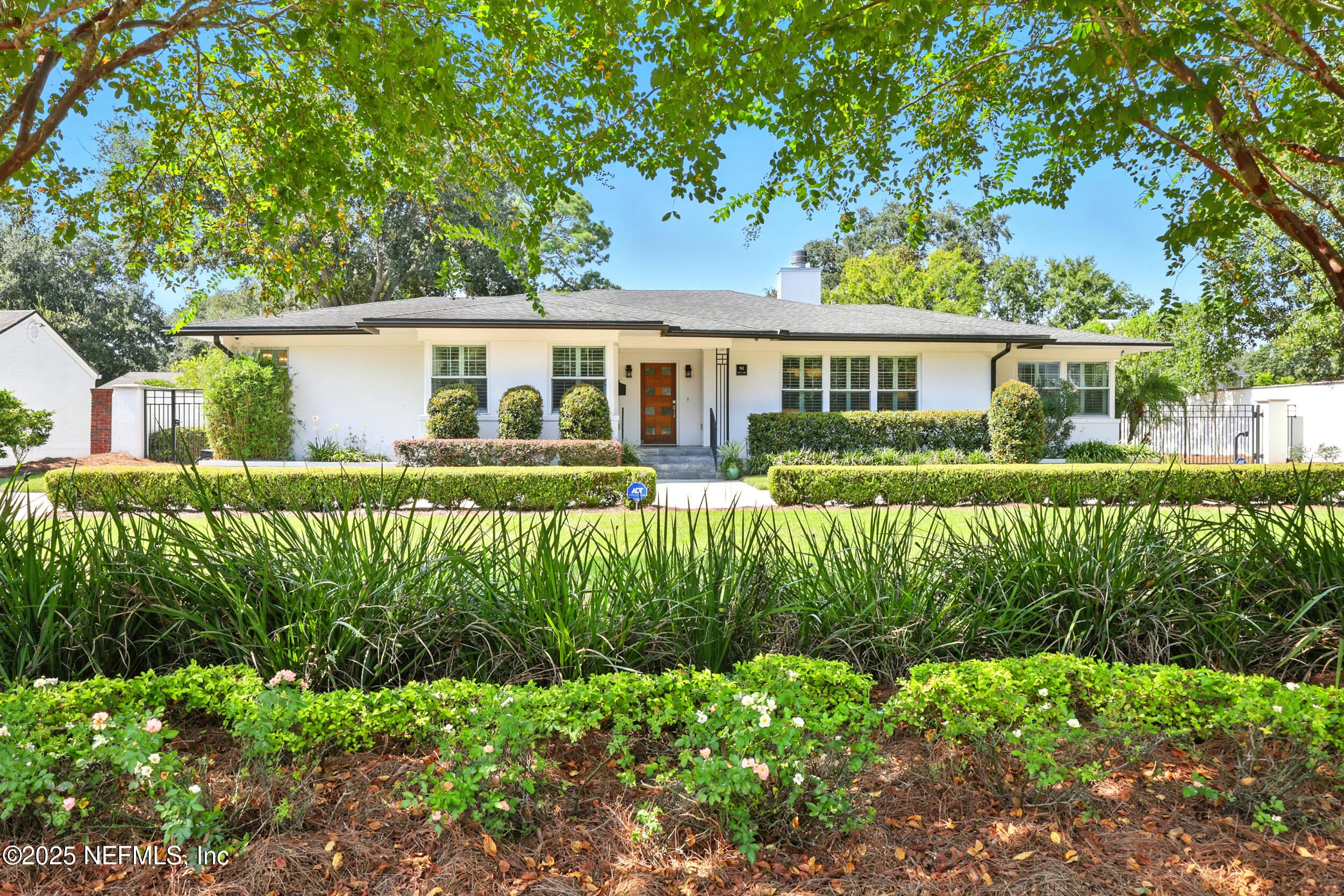 Jacksonville, Florida 32207, United States, 4 Bedrooms Bedrooms, ,3 BathroomsBathrooms,Residential,Active,221038 Jacksonville, Florida 32207, United States, 4 Bedrooms Bedrooms, ,3 BathroomsBathrooms,Residential,Active,221038