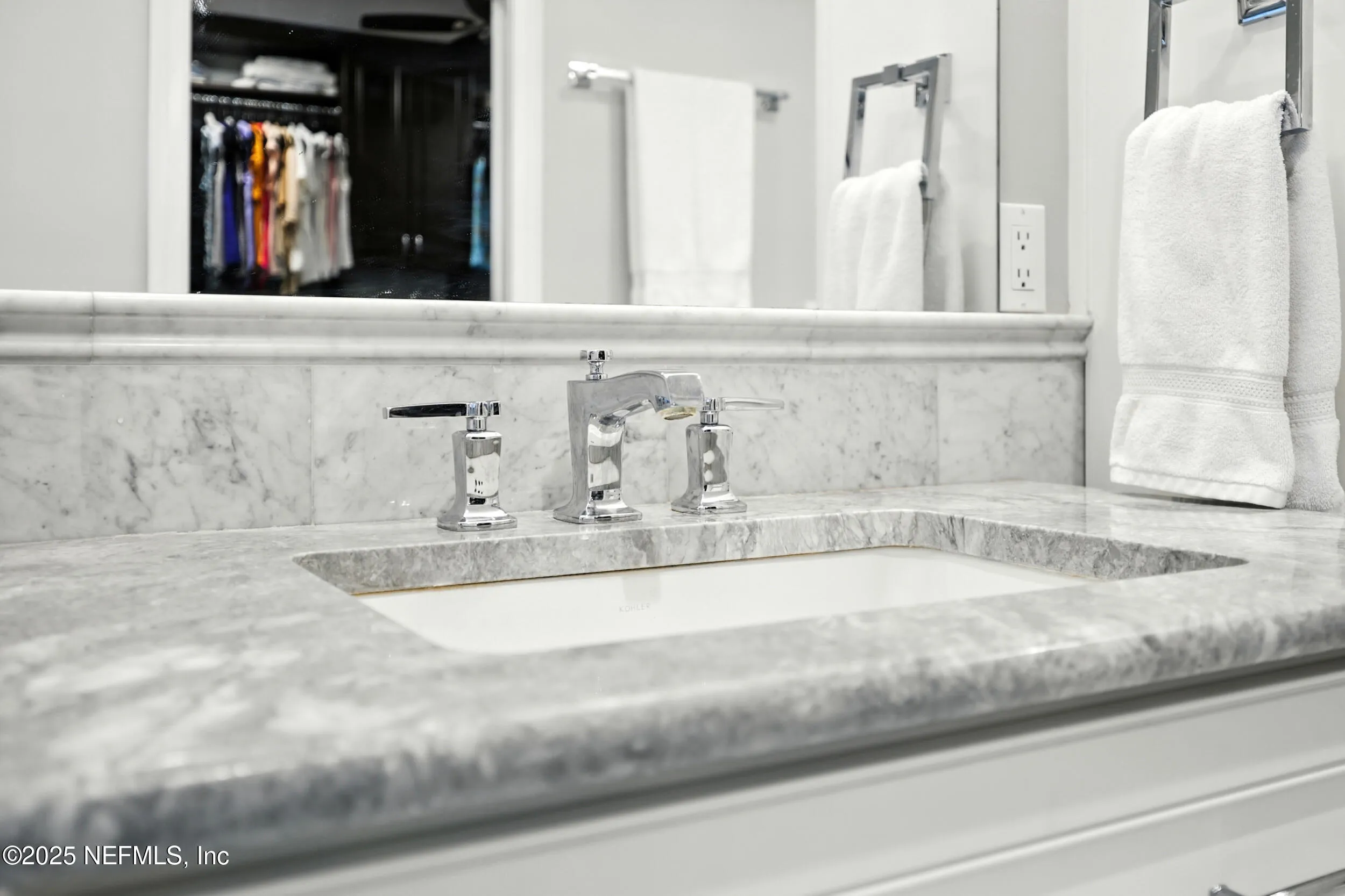 Jacksonville, Florida 32207, United States, 4 Bedrooms Bedrooms, ,3 BathroomsBathrooms,Residential,Active,221038