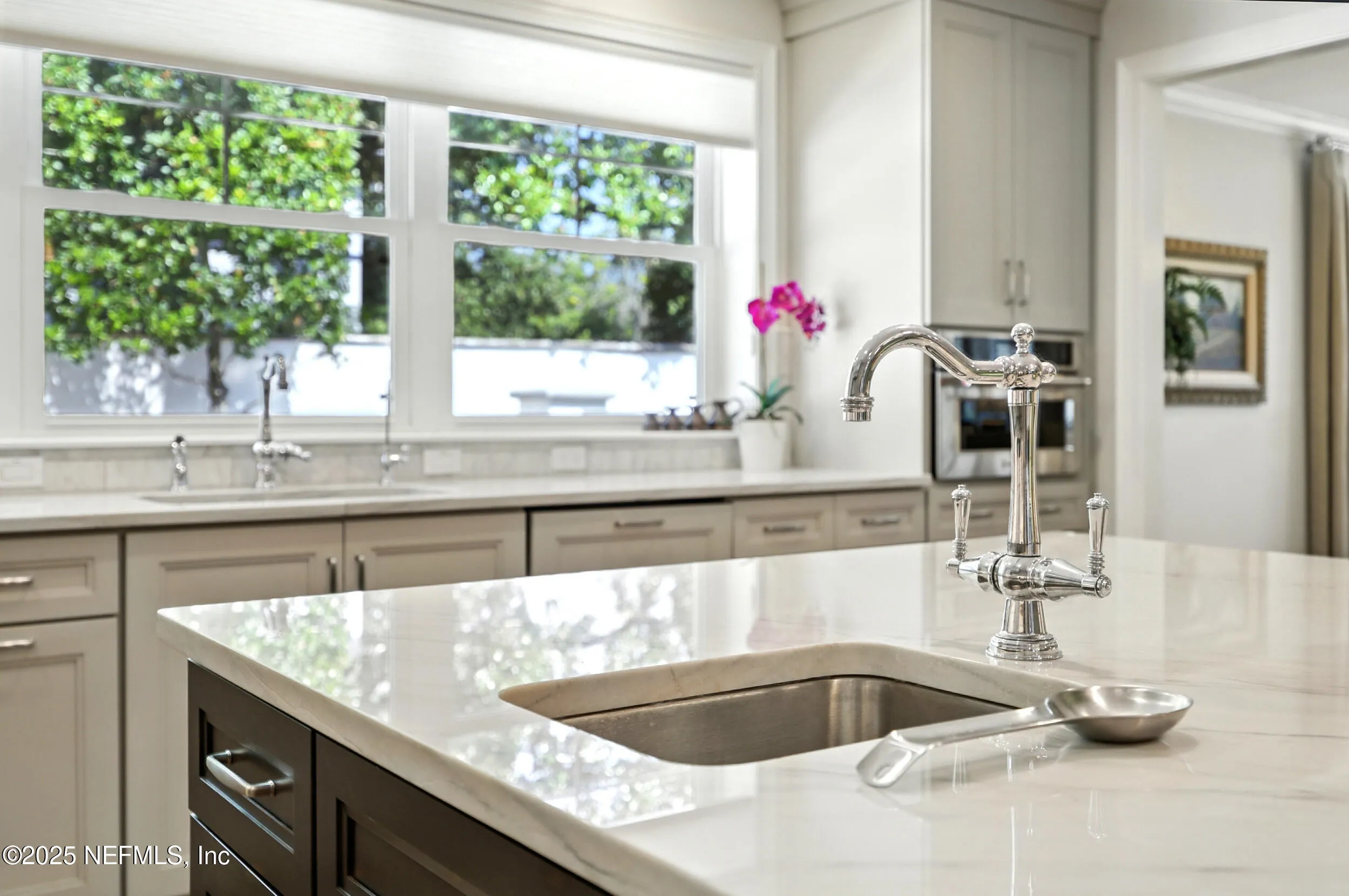 Jacksonville, Florida 32207, United States, 4 Bedrooms Bedrooms, ,3 BathroomsBathrooms,Residential,Active,221038