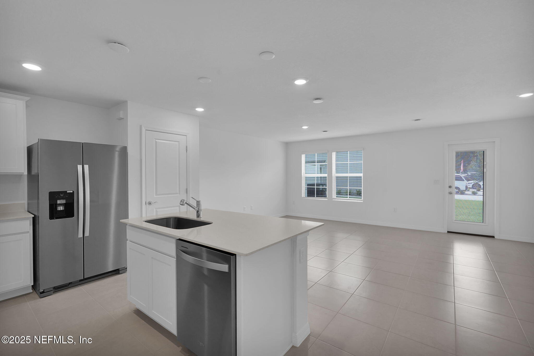 10111 TREASURE OAKS Court