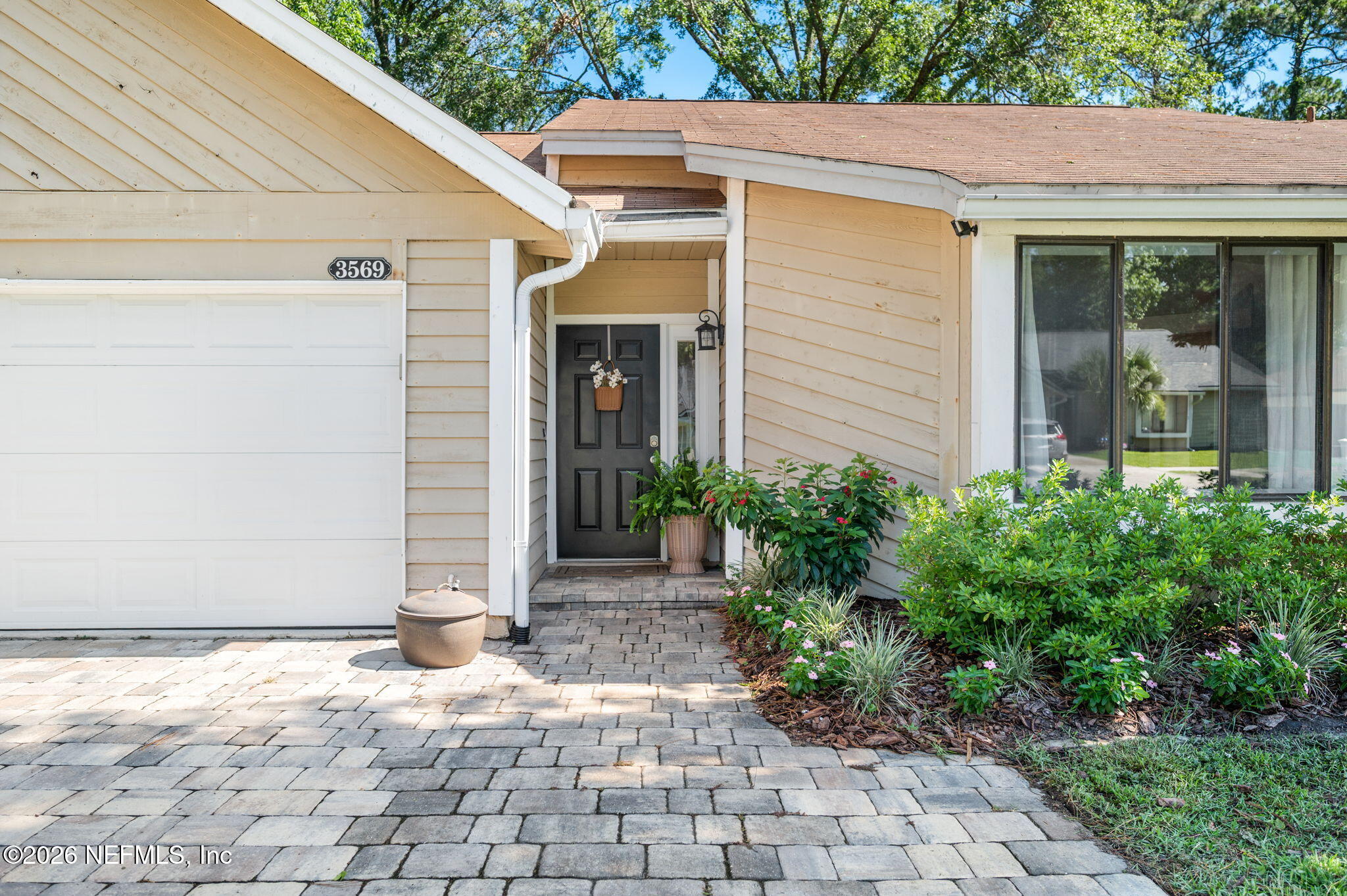 3569 HAMPTON GLEN Place