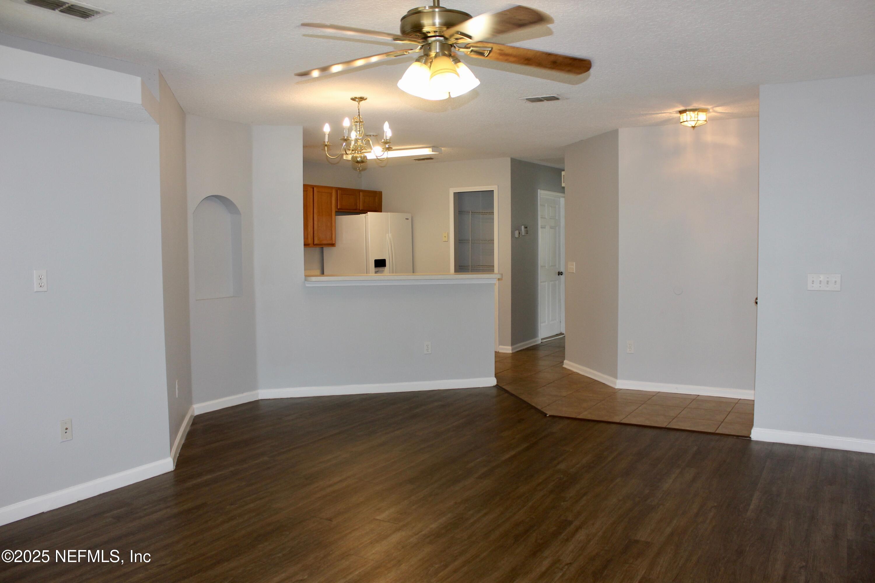 1835 GREEN SPRINGS Circle D