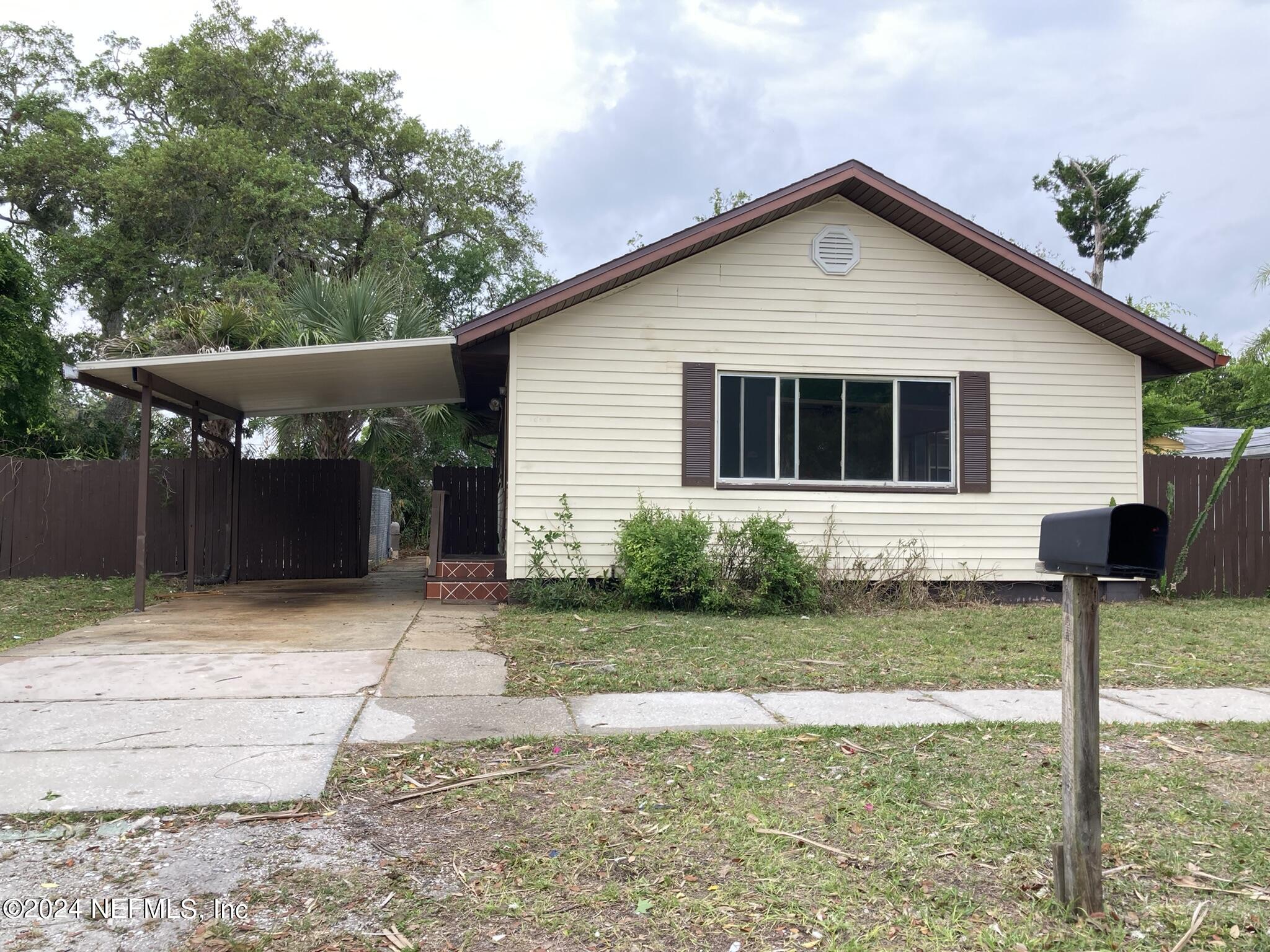 Holly Hill, FL home for sale located at 1320 Daytona Avenue, Holly Hill, FL 32117