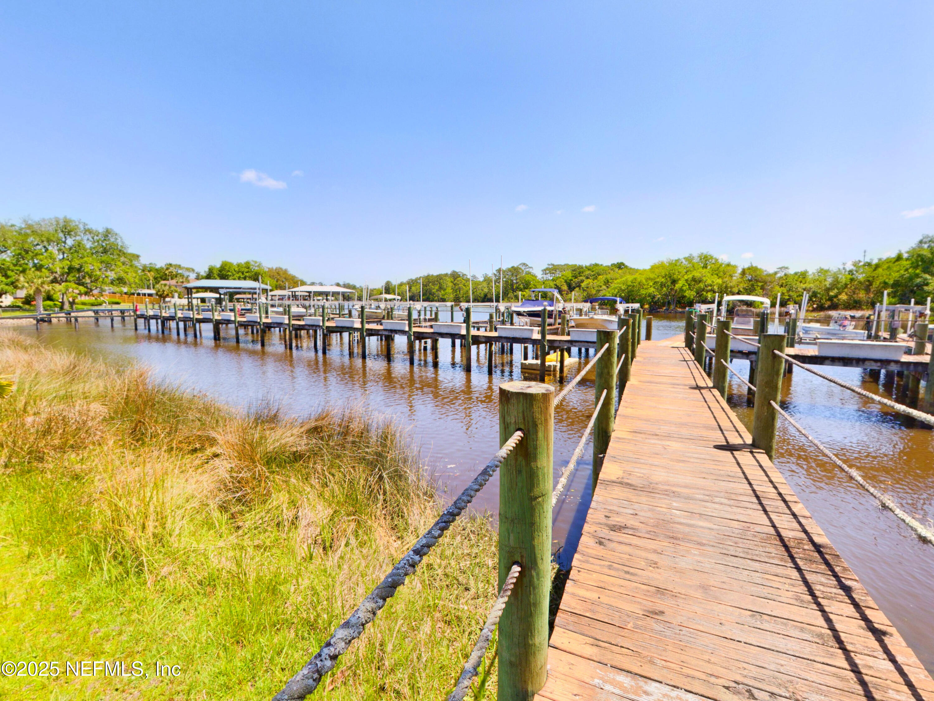 1307 RIVER HILLS Circle E 10