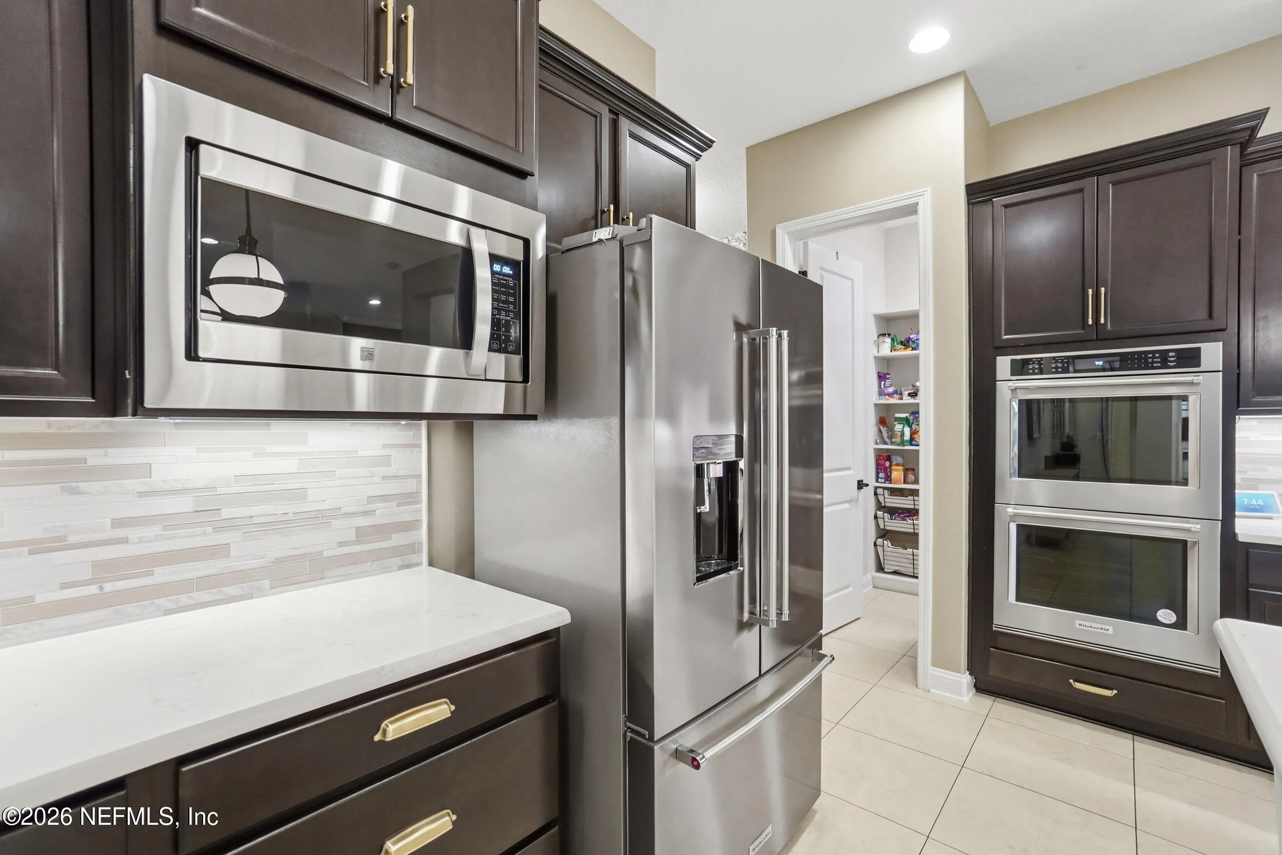 Perfectly positioned on an oversized corner homesite in Preserve at St – image 16