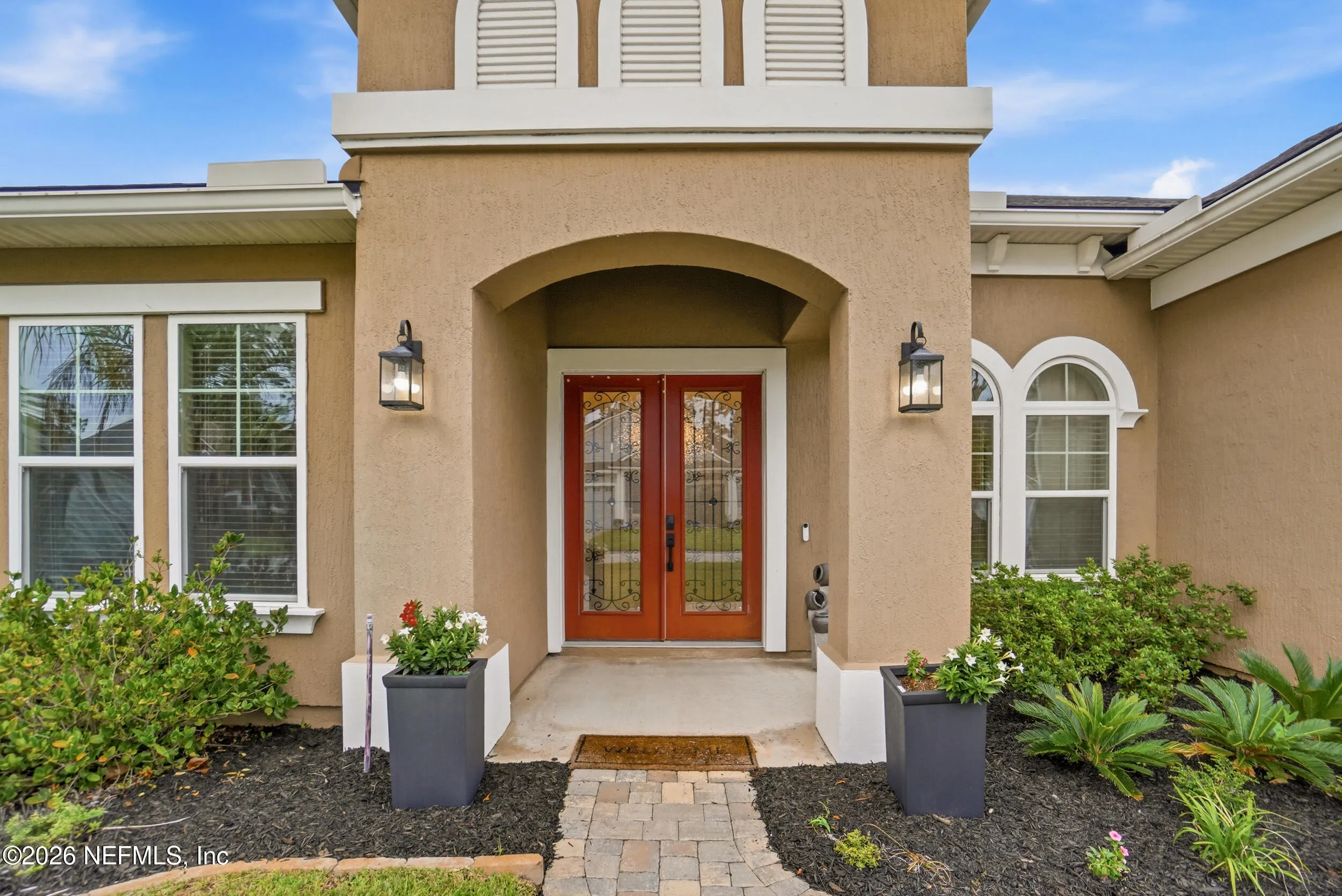 Perfectly positioned on an oversized corner homesite in Preserve at St – image 8