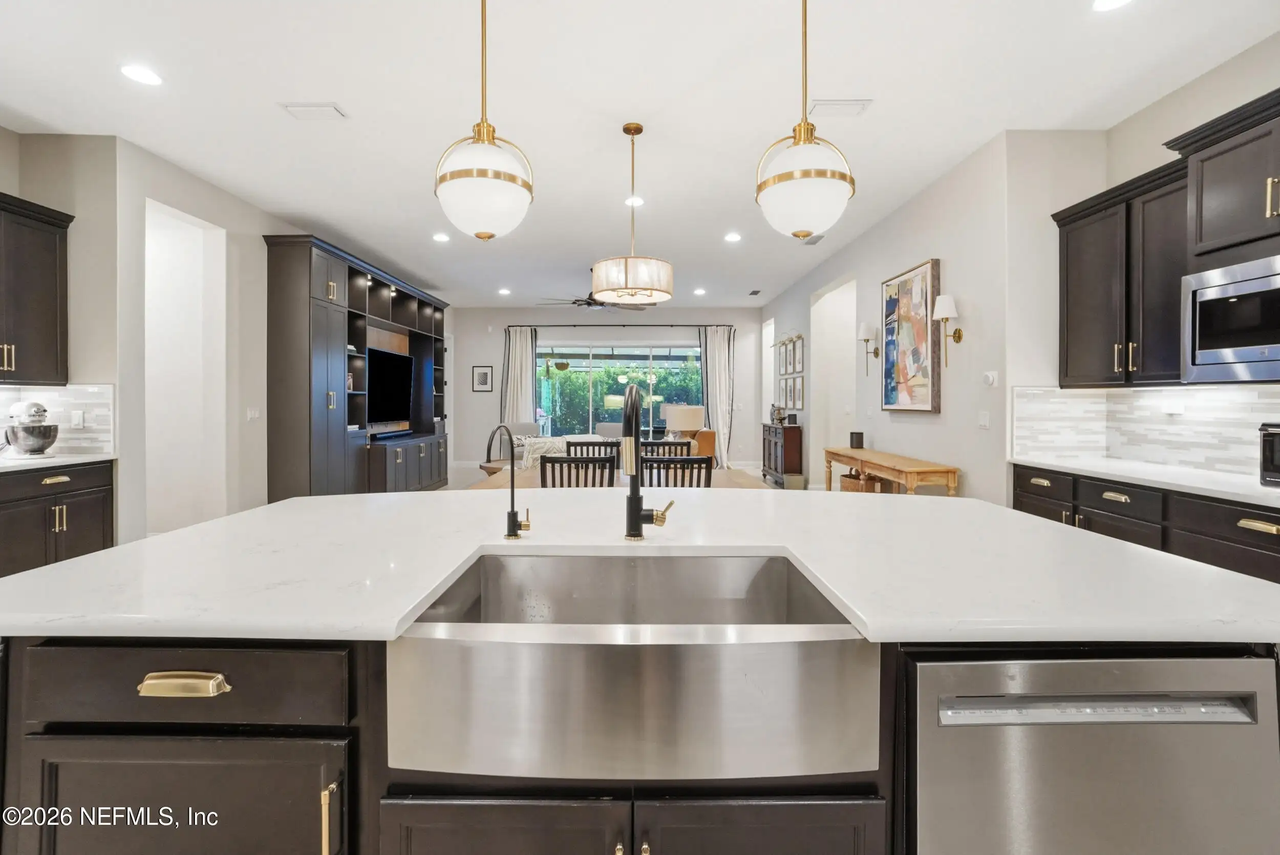Perfectly positioned on an oversized corner homesite in Preserve at St – image 17