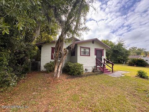 Photo of 3730 BEVERLY Avenue, Jacksonville, FL 32208 (MLS # 2139505)