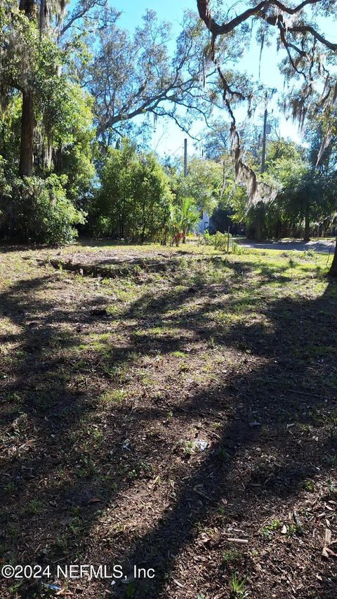 A home in Jacksonville