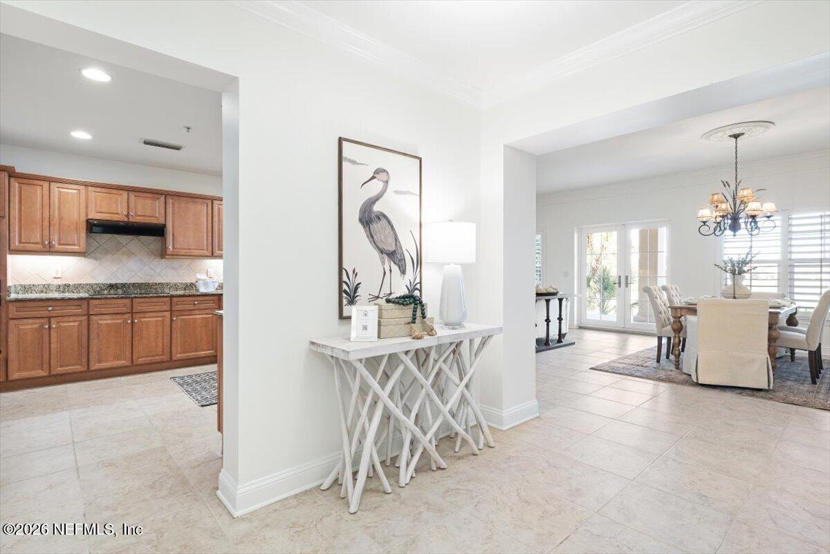 620 PALENCIA CLUB Drive 102