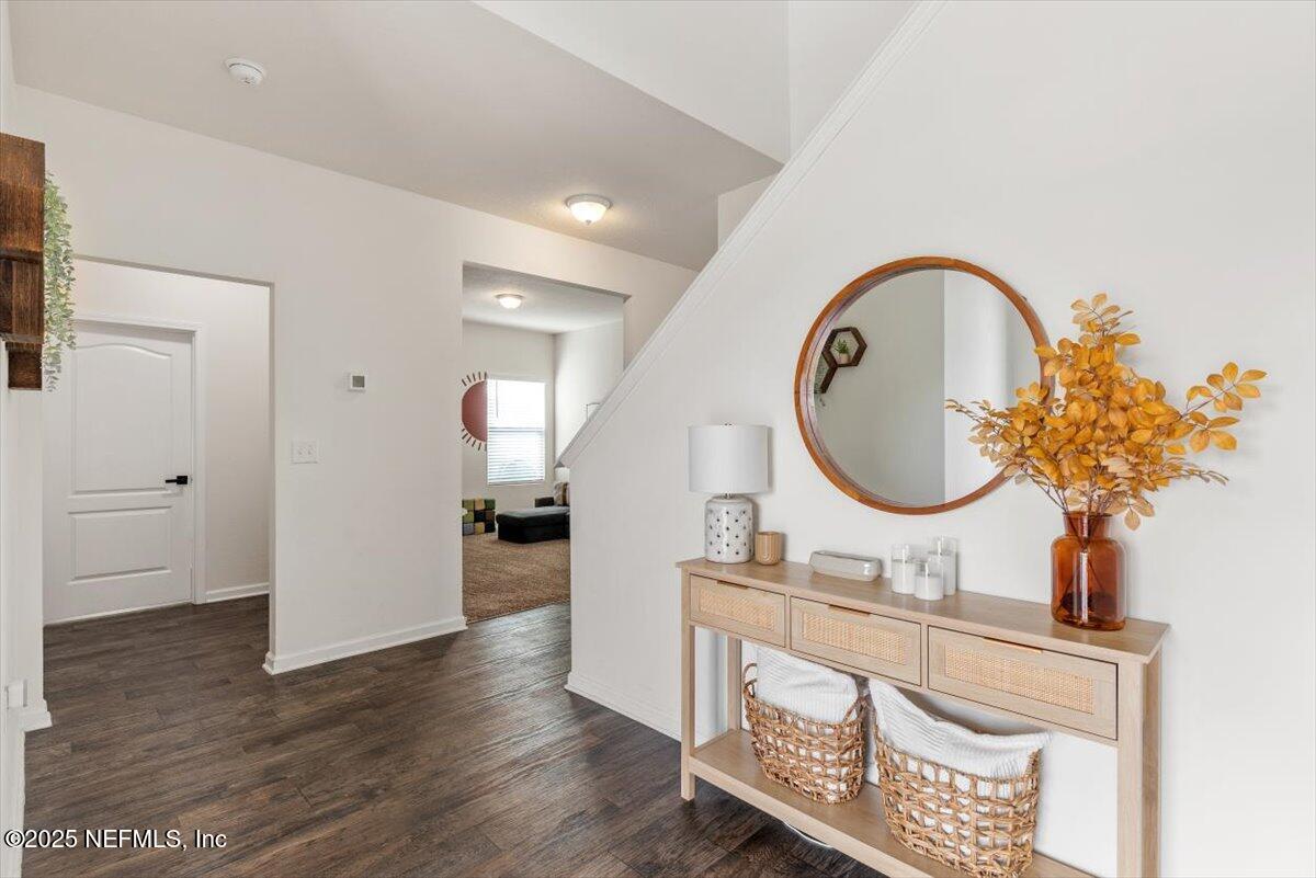 10111 SITTING FOX Court