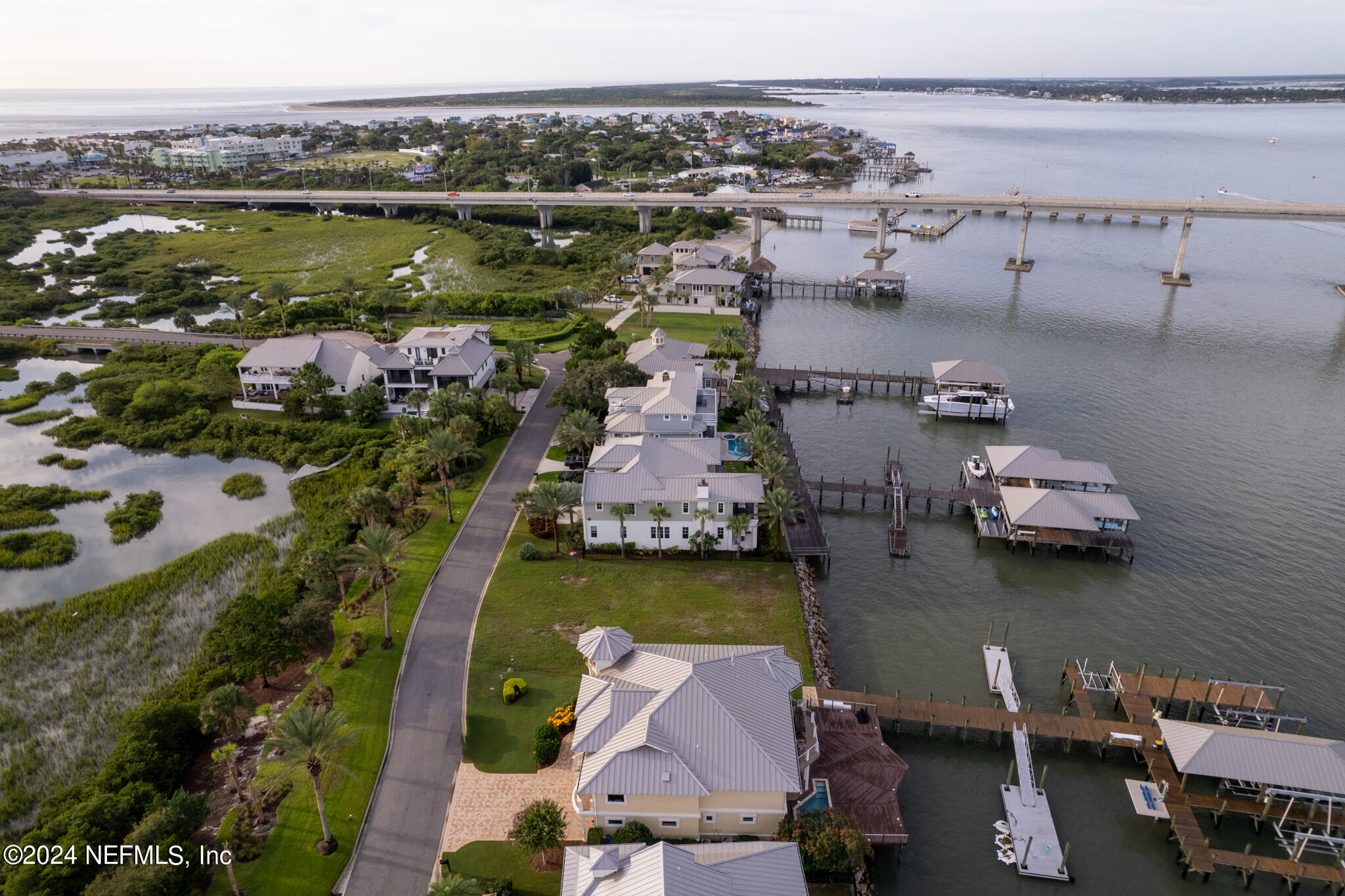 229 RIVERSHORE Lane