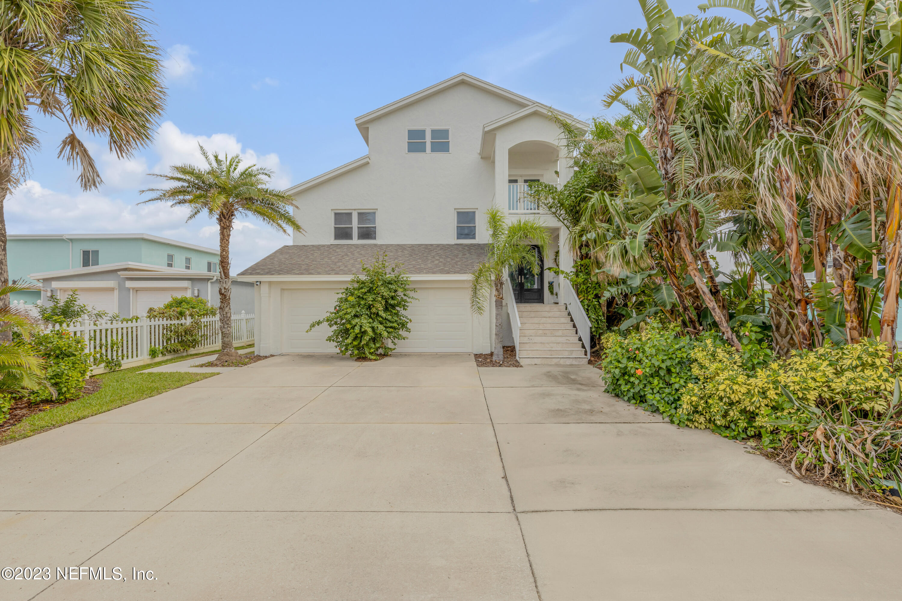 New Smyrna Beach, FL home for sale located at 1009 Hill Street, New Smyrna Beach, FL 32169