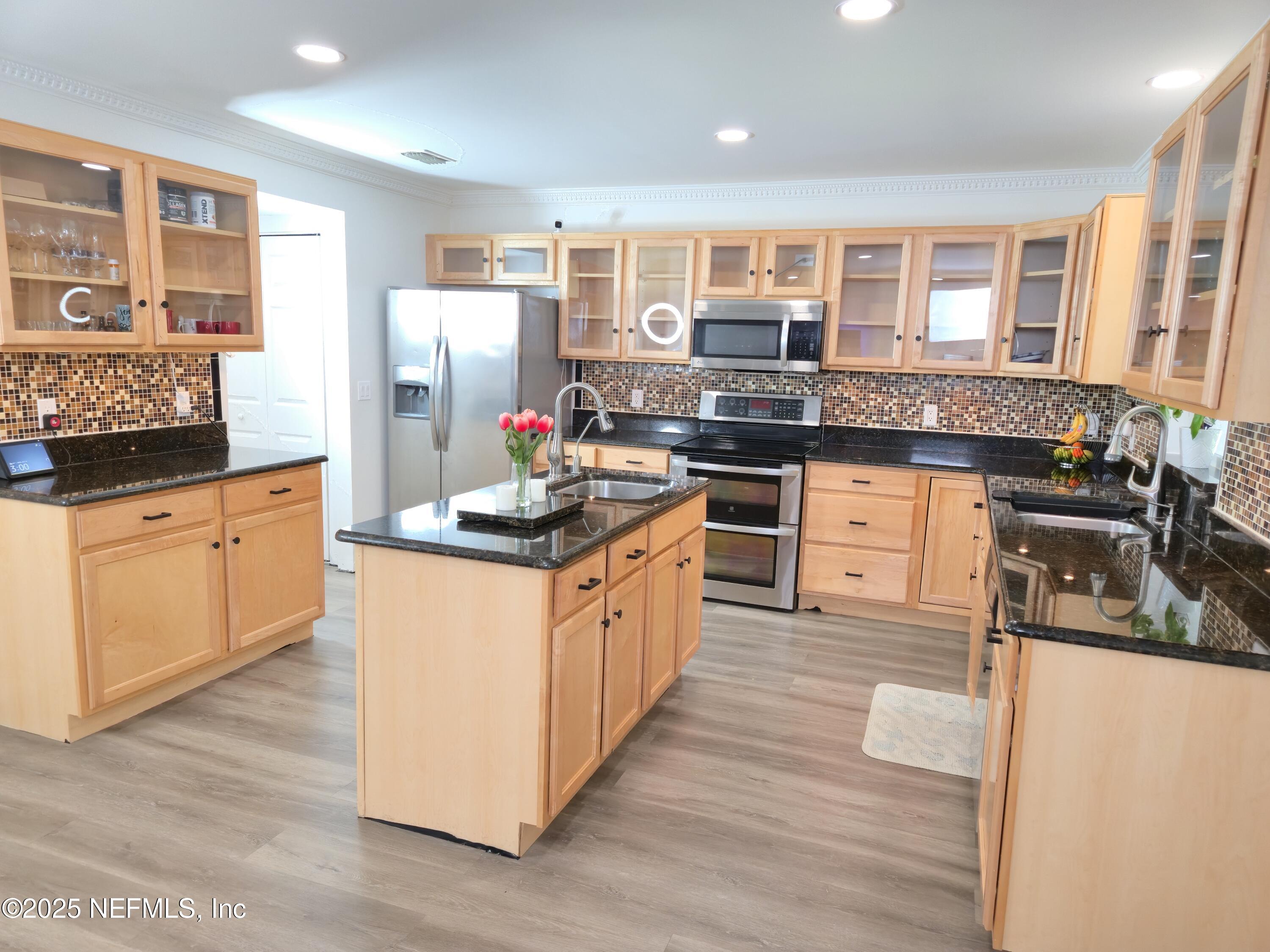 12475 GLENN HOLLOW Drive