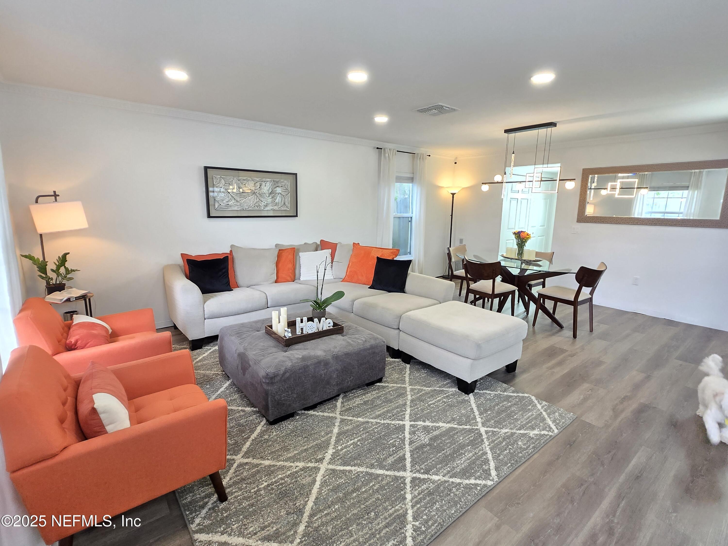 12475 GLENN HOLLOW Drive