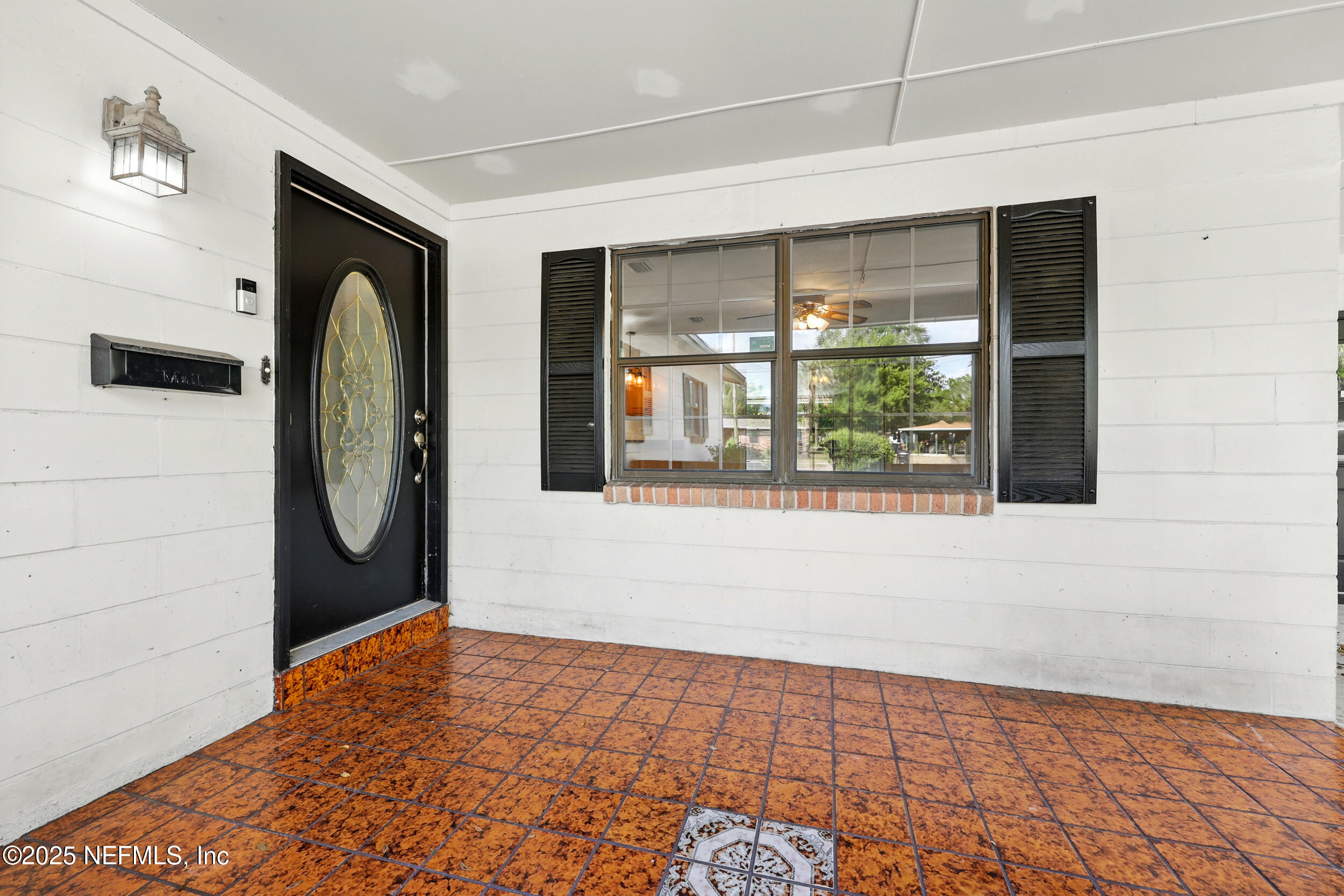 588 MADEIRA Drive