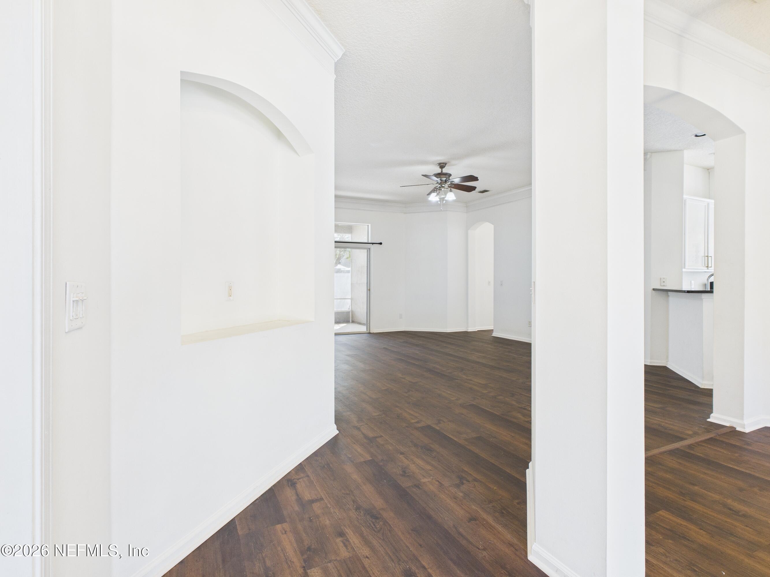 5970 GREEN POND Drive