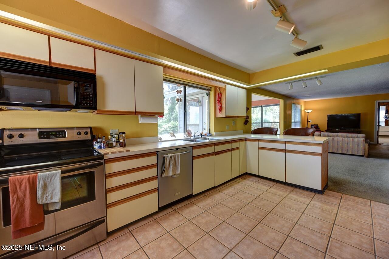 4630 PALM VALLEY Road