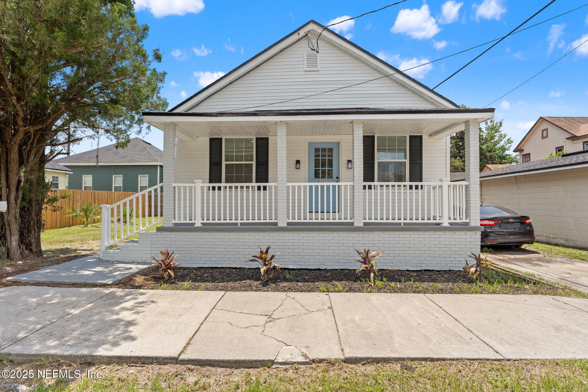526 3RD Street