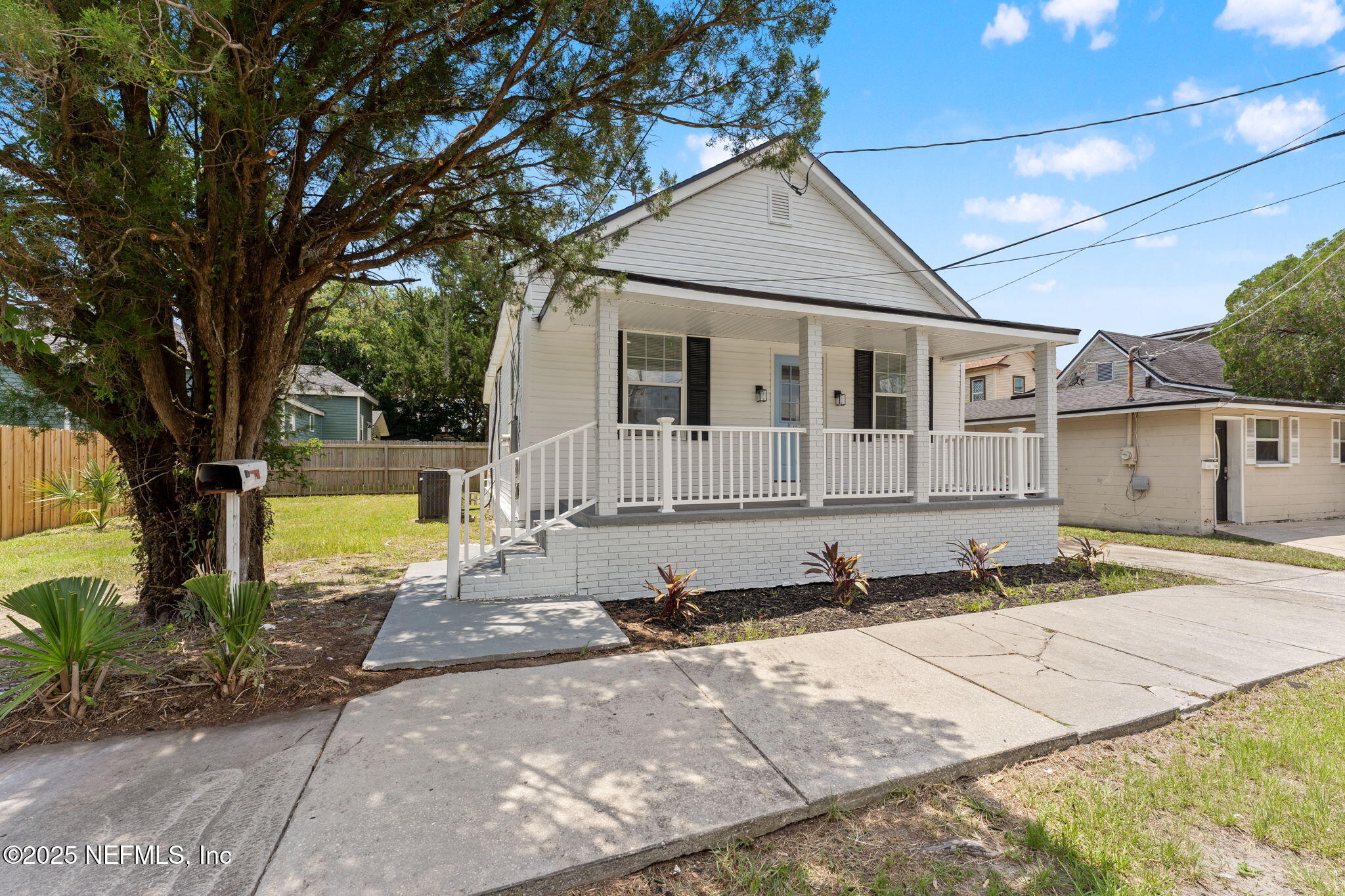 526 3RD Street