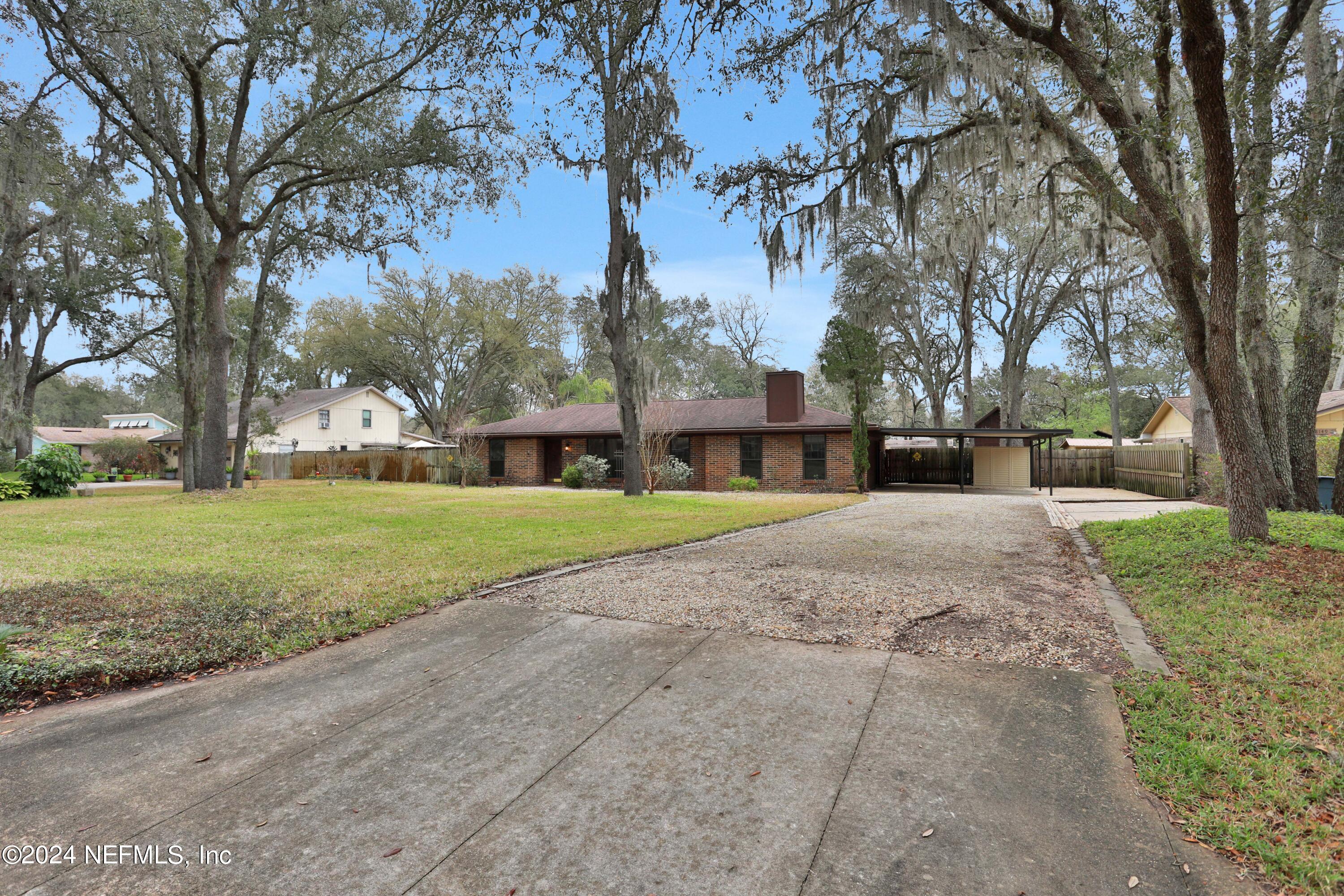 Jacksonville, FL home for sale located at 8135 CHOLO Trail, Jacksonville, FL 32244