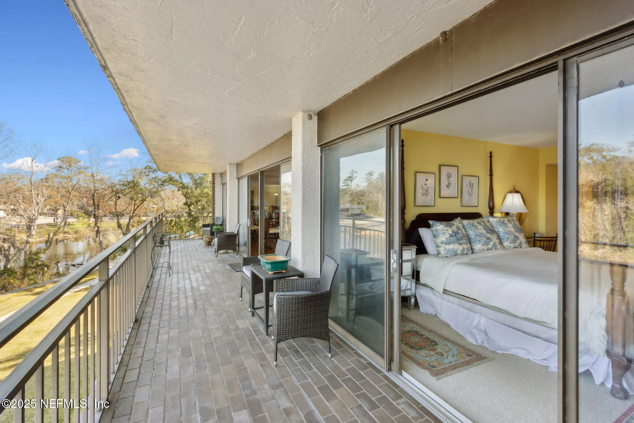 Jacksonville, Florida 32217, United States, 3 Bedrooms Bedrooms, ,2 BathroomsBathrooms,Residential,Pending,9322