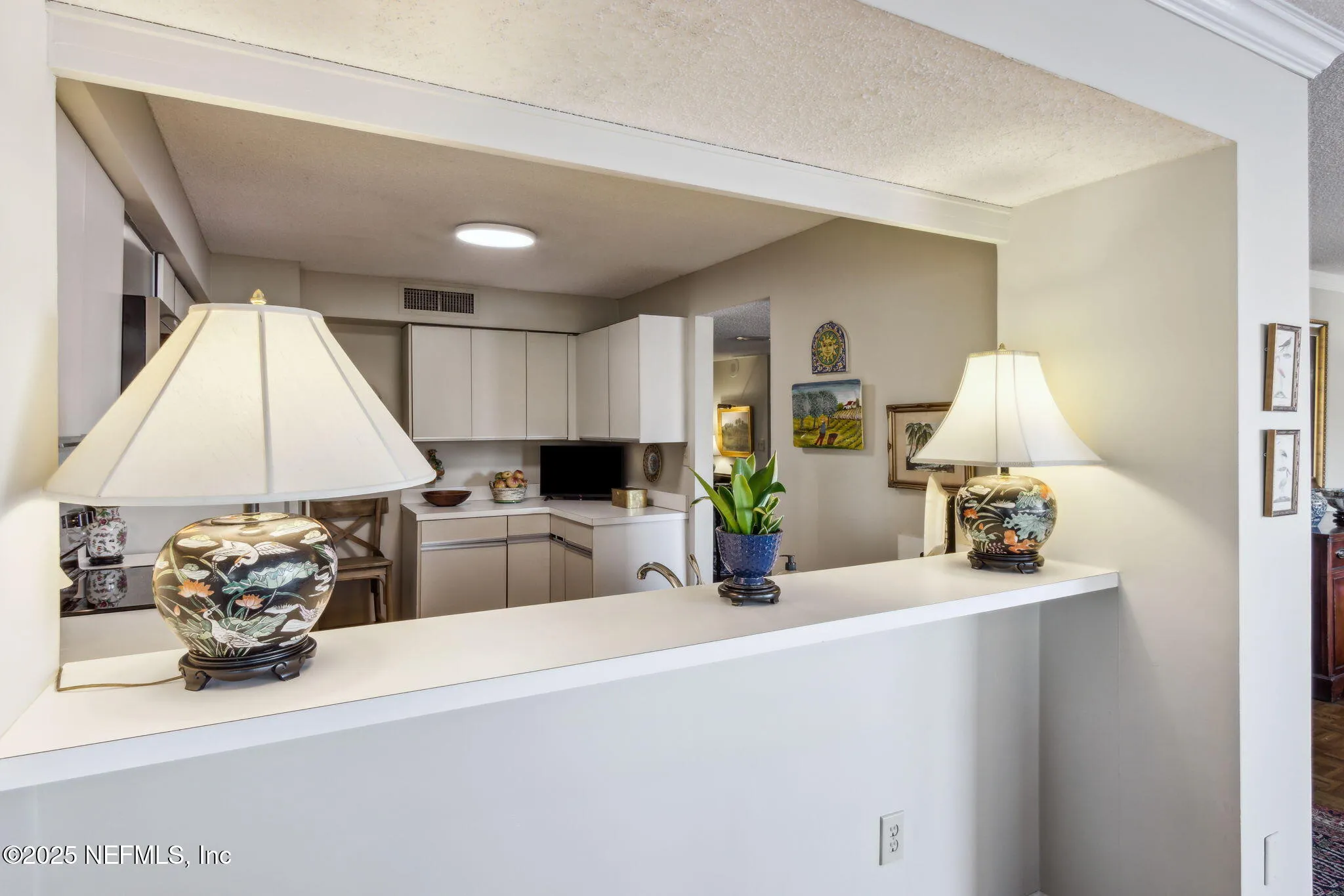 Jacksonville, Florida 32217, United States, 3 Bedrooms Bedrooms, ,2 BathroomsBathrooms,Residential,Pending,9322