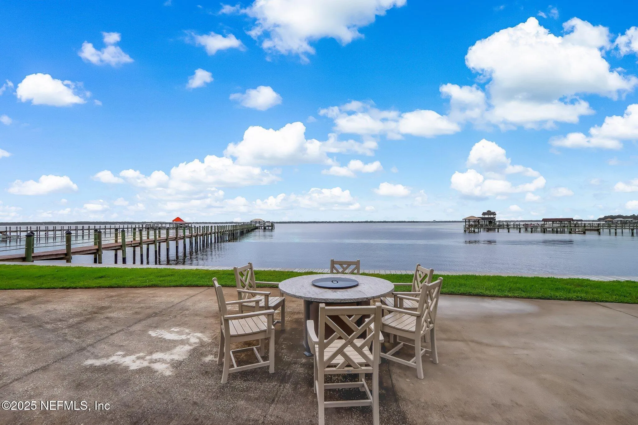 Jacksonville, Florida 32217, United States, 3 Bedrooms Bedrooms, ,2 BathroomsBathrooms,Residential,Pending,9322