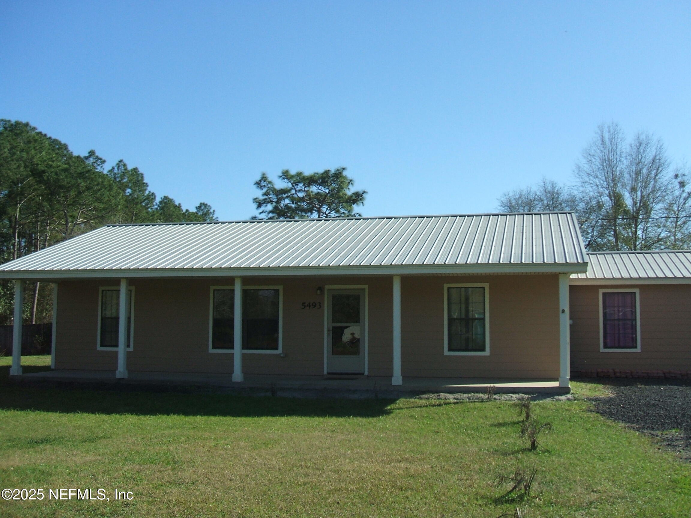 5493 KNOB HILL