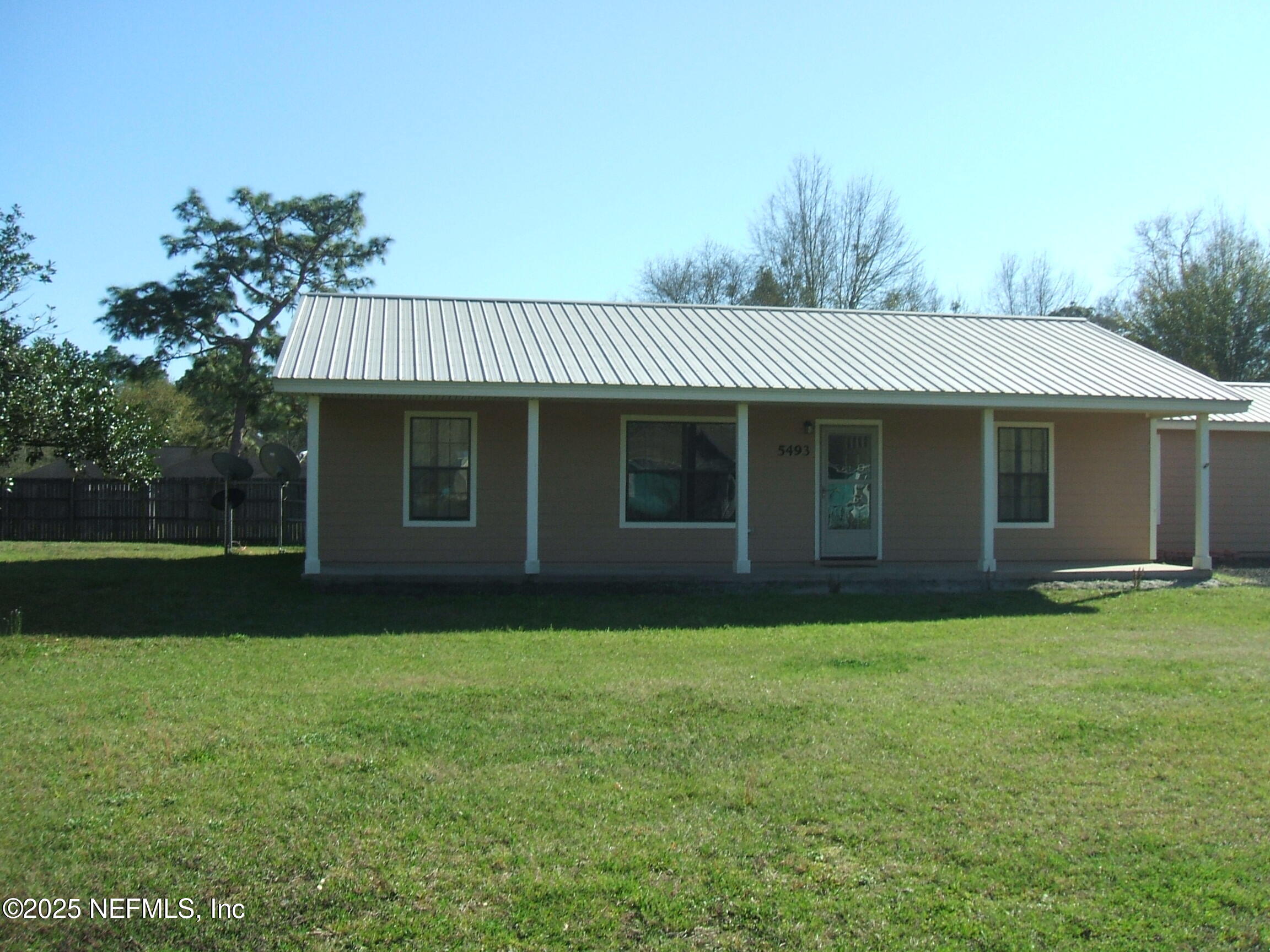 5493 KNOB HILL