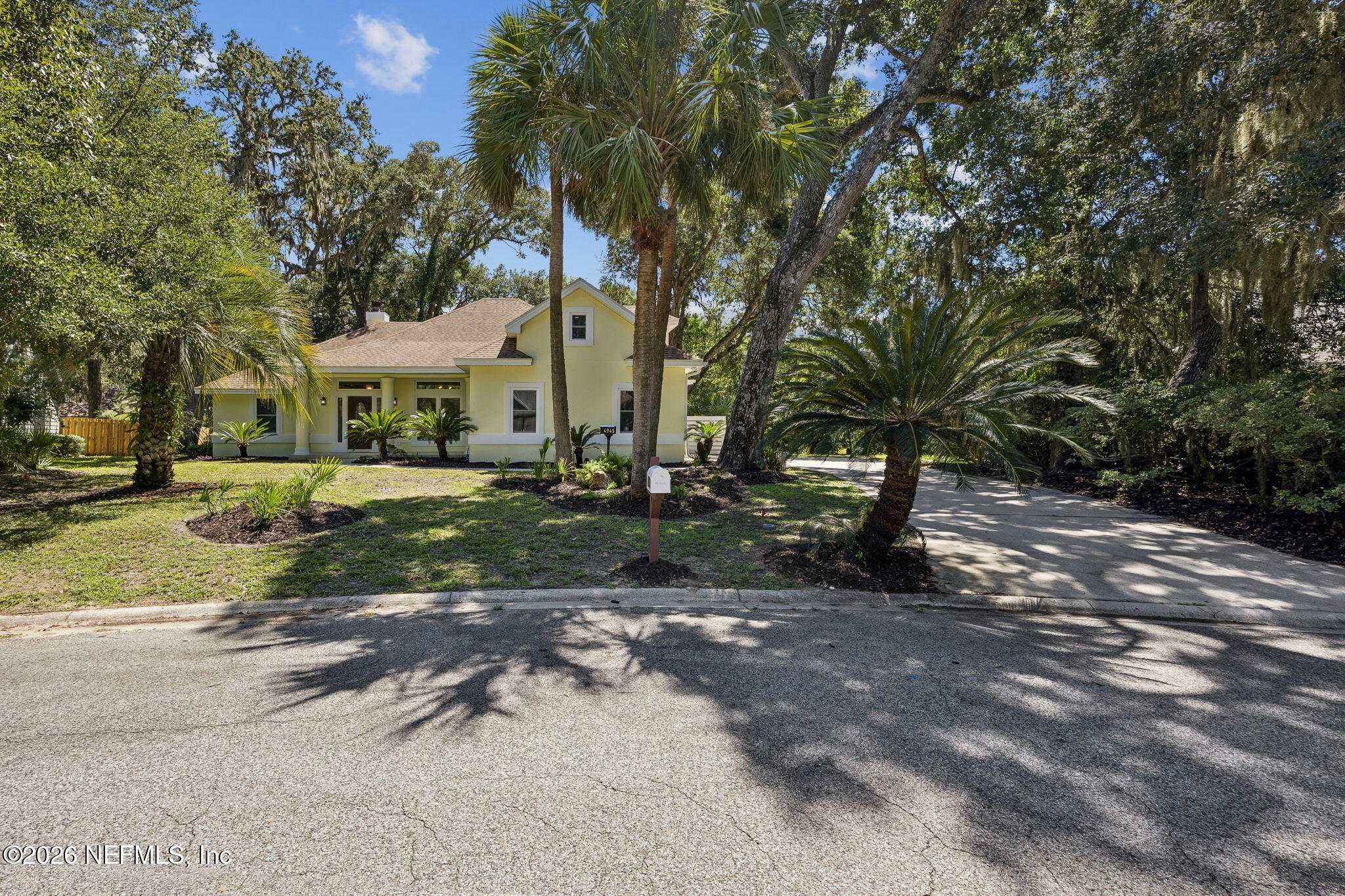 4945 SPANISH OAKS Circle