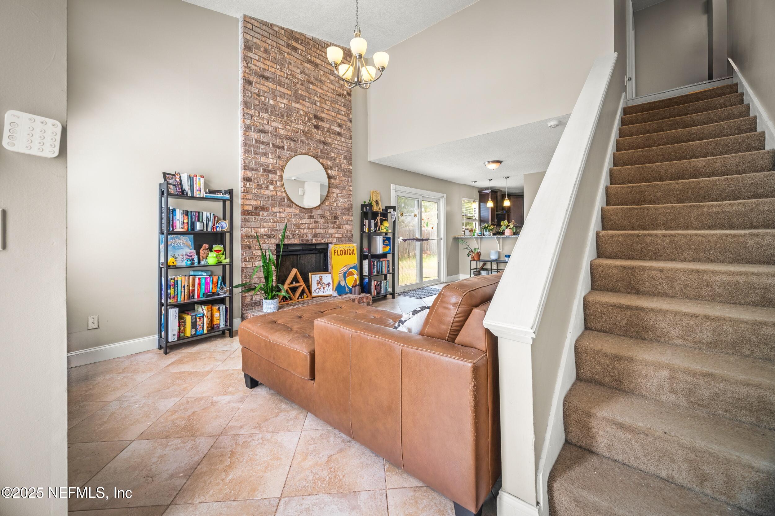 8135 SETTLERS LANDING Trail N