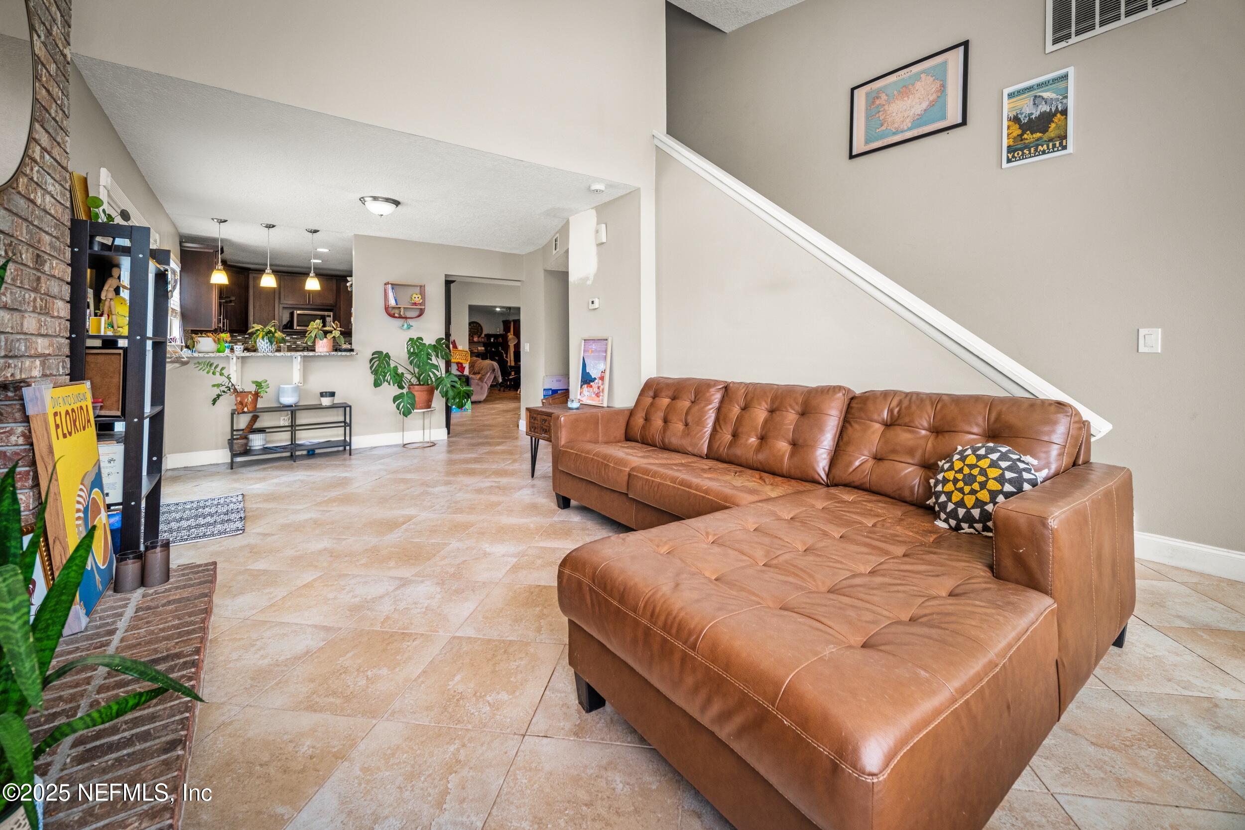 8135 SETTLERS LANDING Trail N