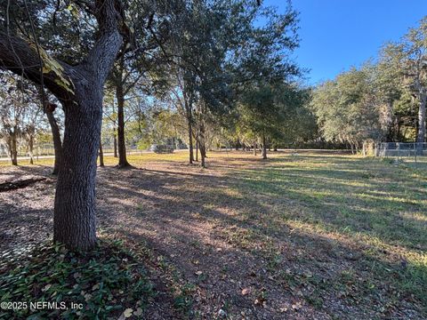 104 MARINA Road Satsuma FL 32189