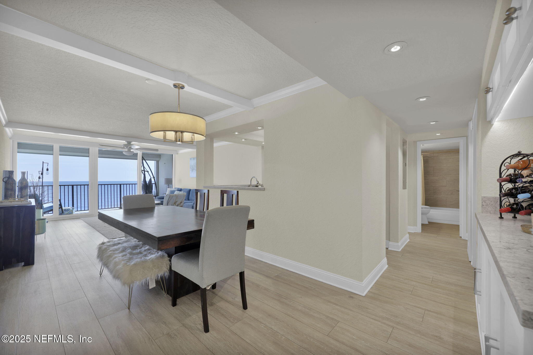 2100 OCEAN Drive 5D