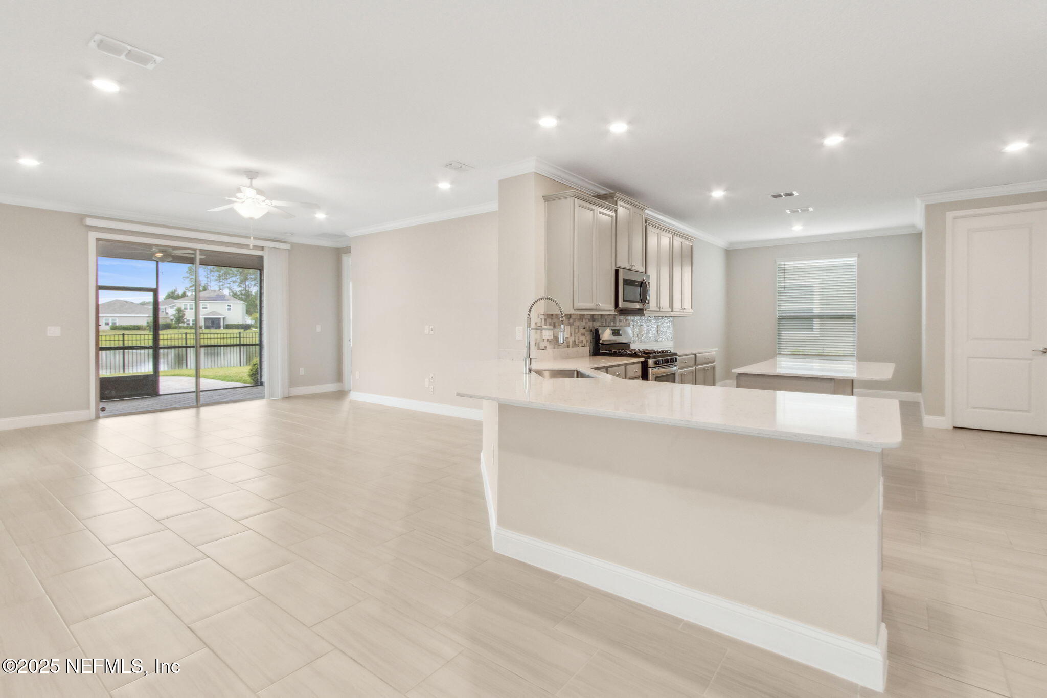 75643 SUNBERRY Drive