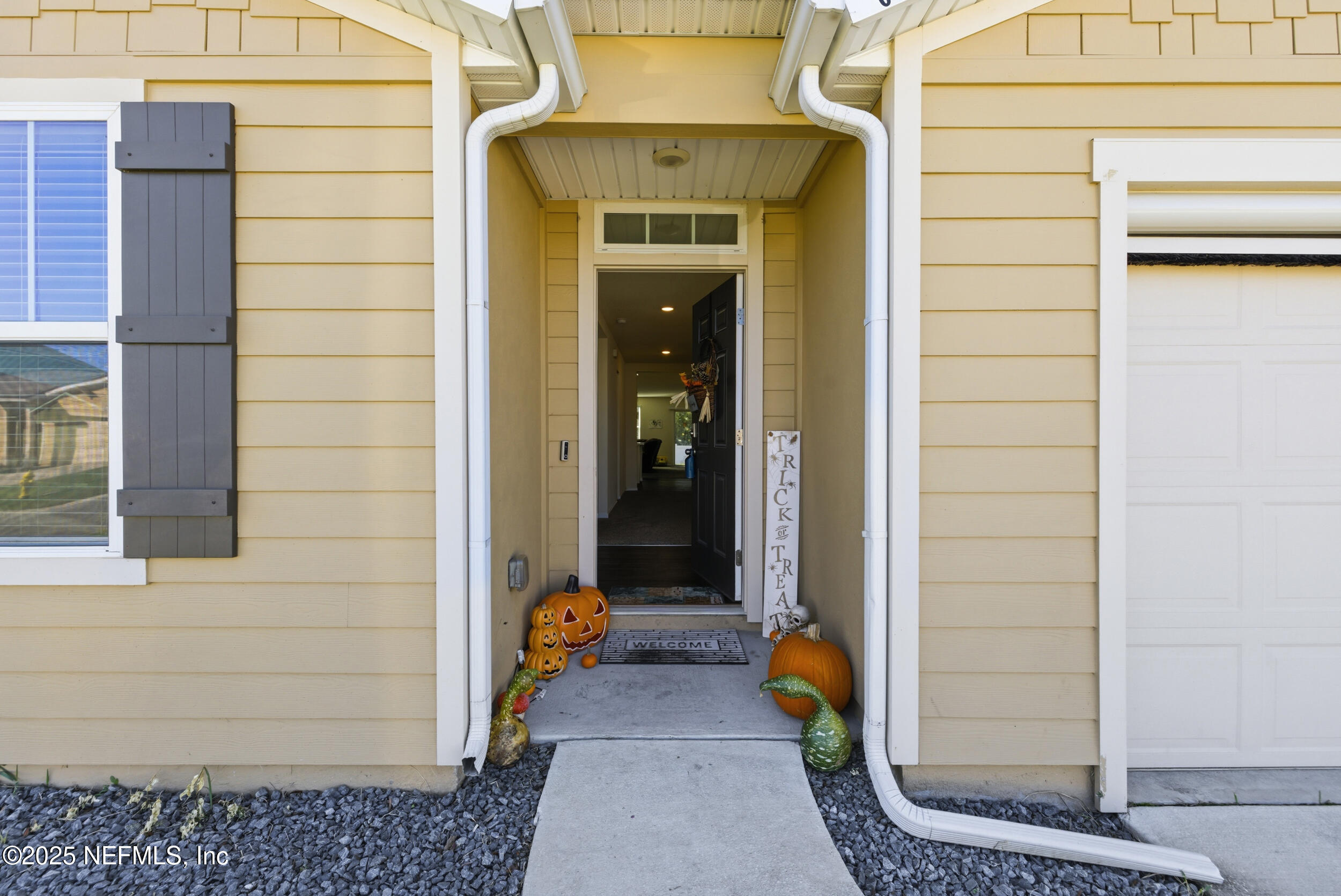 6308 BUCKING BRONCO Drive