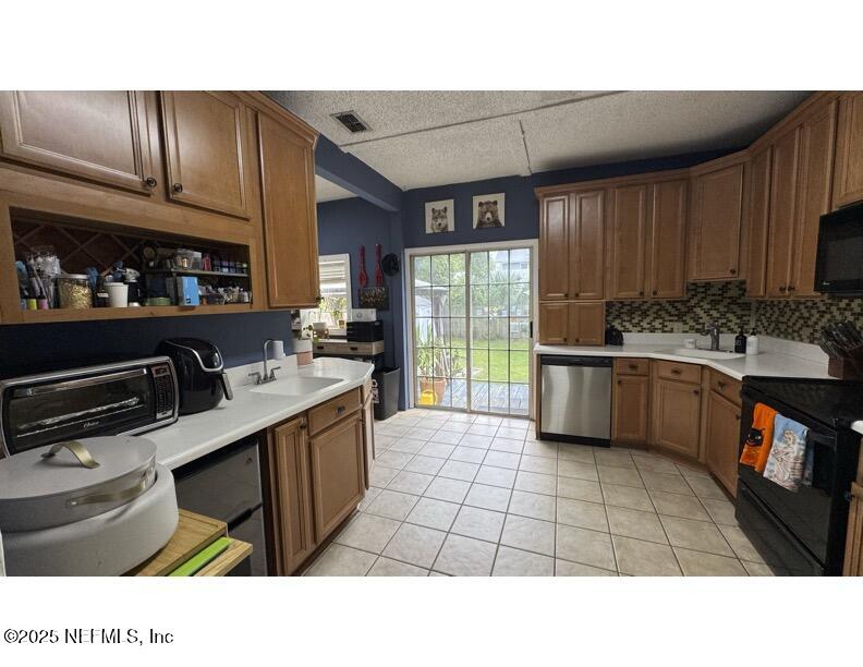 2140 DELLWOOD Avenue