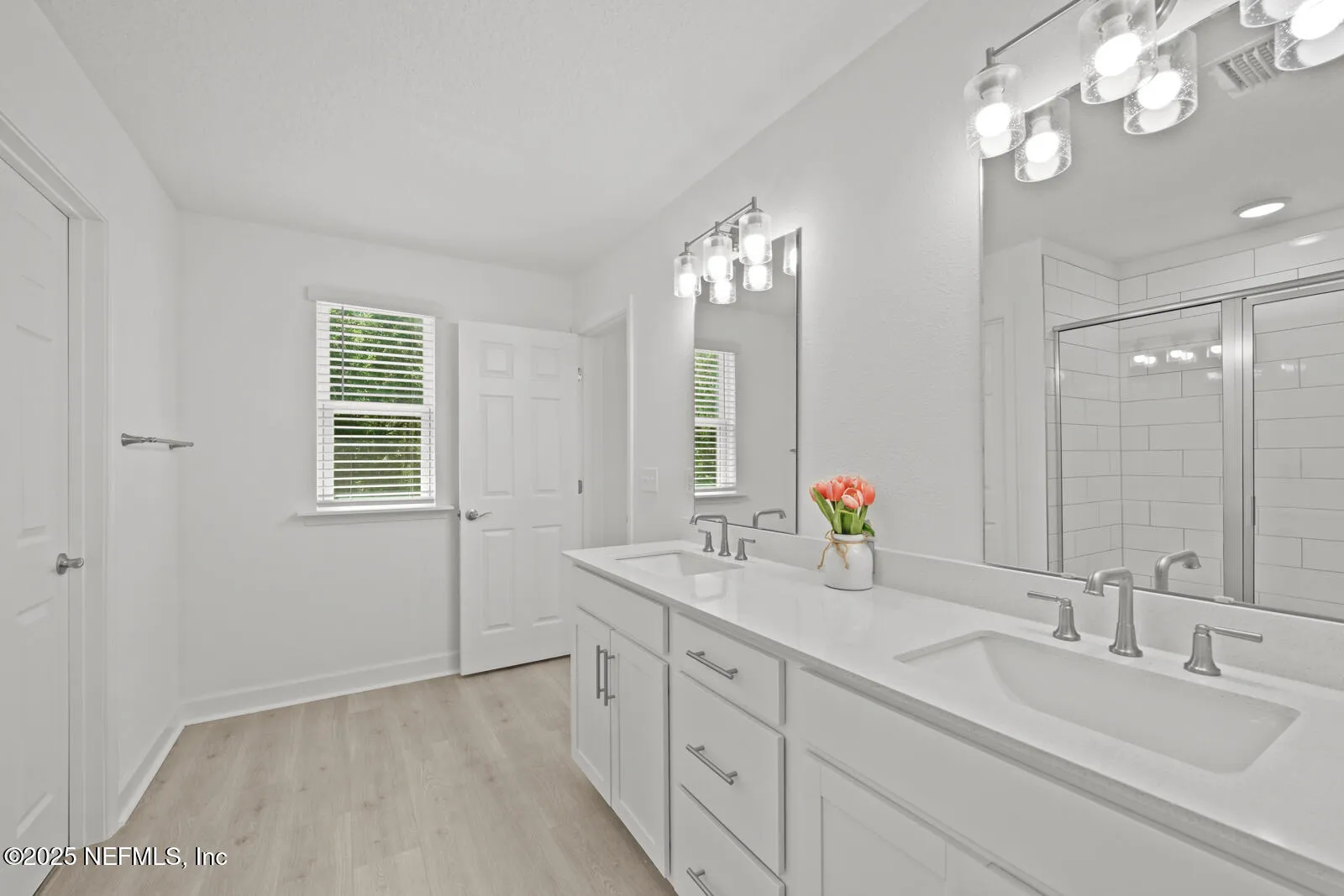 Yulee, Florida 32097, United States, 5 Bedrooms Bedrooms, ,3 BathroomsBathrooms,Residential,Active,124707