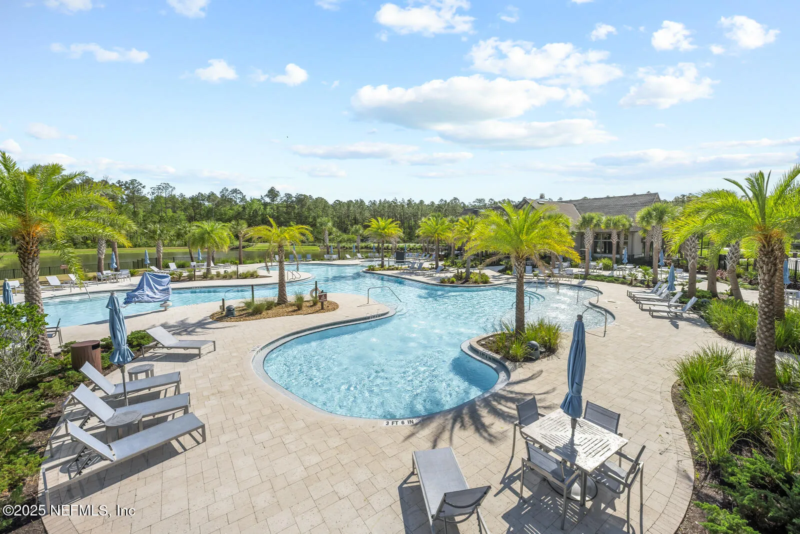 Yulee, Florida 32097, United States, 5 Bedrooms Bedrooms, ,3 BathroomsBathrooms,Residential,Active,124707