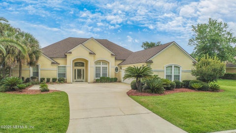 Photo of 586 GOLDEN LINKS Drive, Orange Park, FL 32073 (MLS # 2164367)