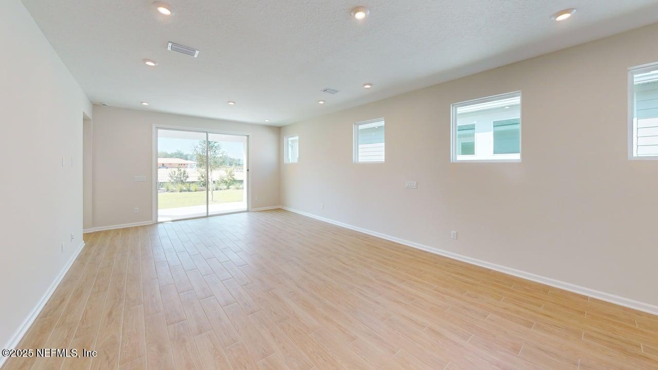 609 JUNIPER HILLS Drive