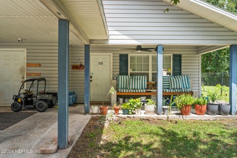 A home in Middleburg