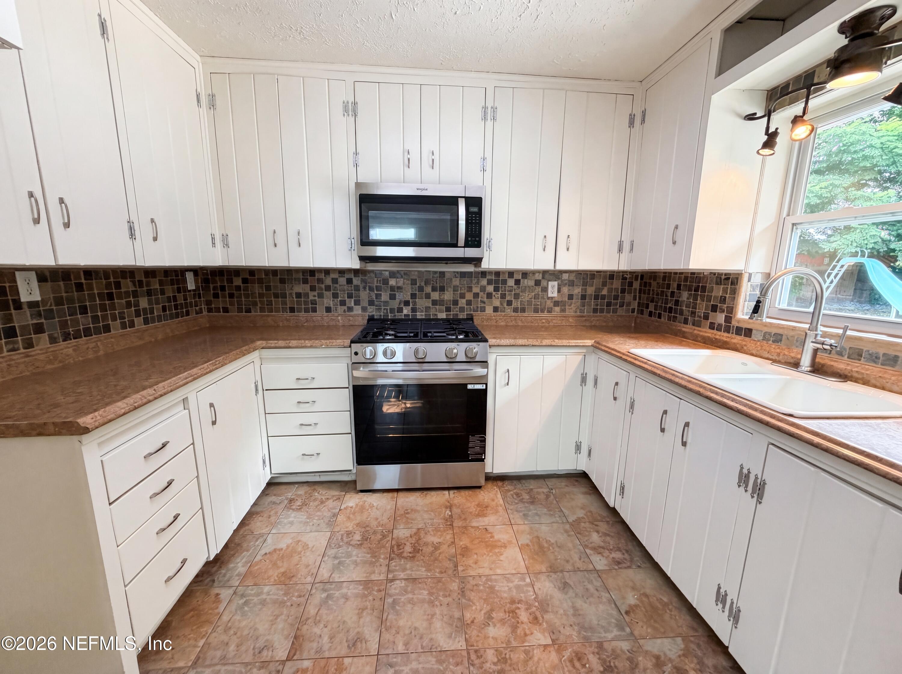 4429 BEGBIE Drive