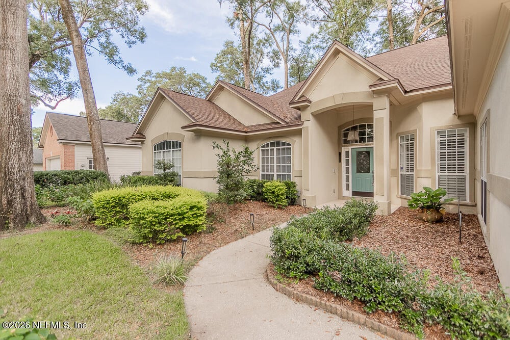 11889 W CLEARWATER OAKS Drive